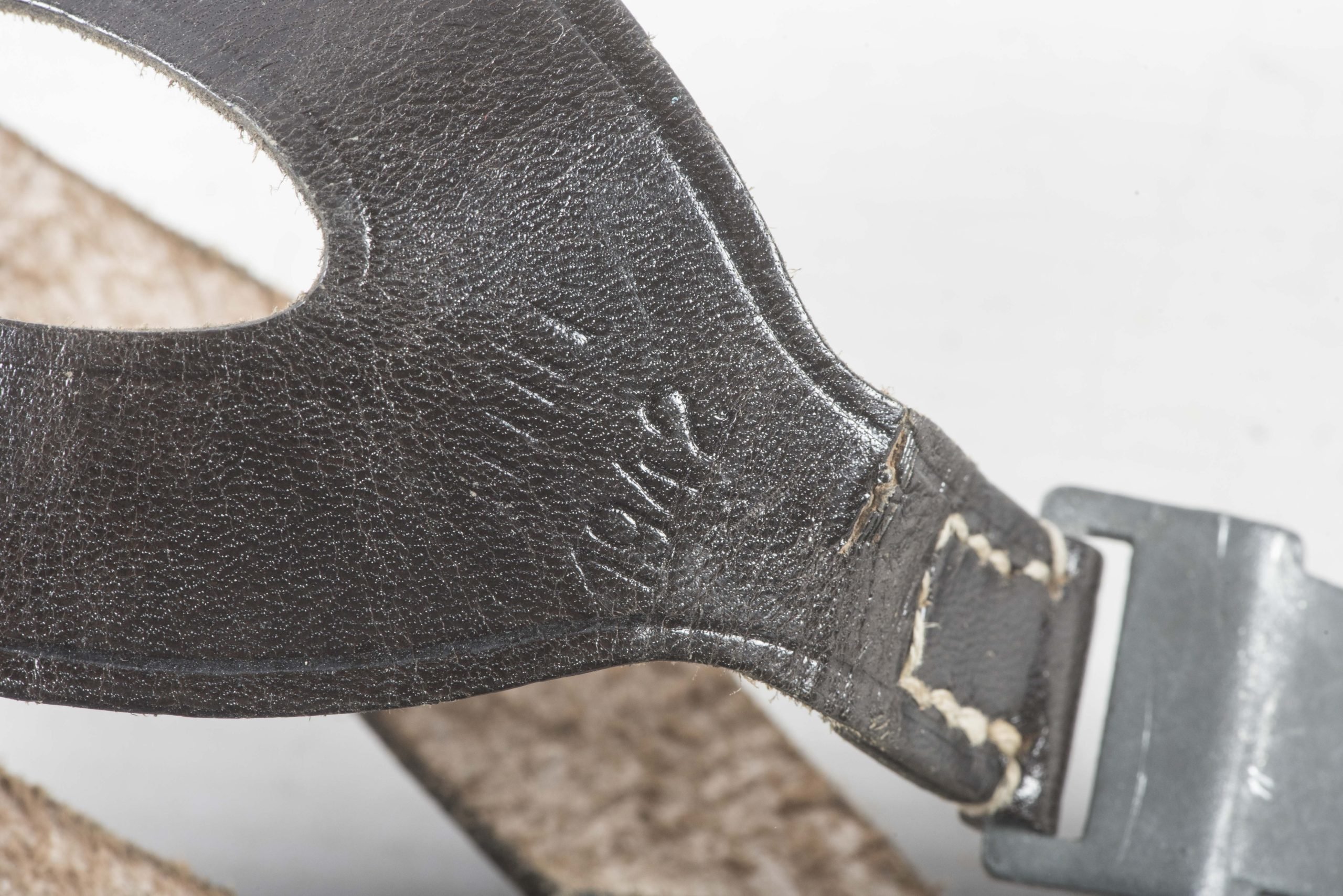 FF33 headset strap dated 1942 — image 4