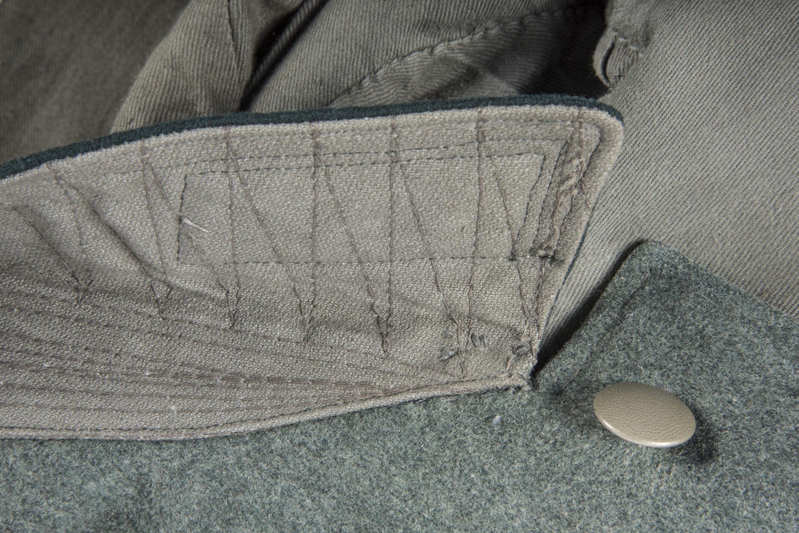 Heer M31 field blouse for a Oberfeldwebel in Artillerie Regiment 35 — image 6