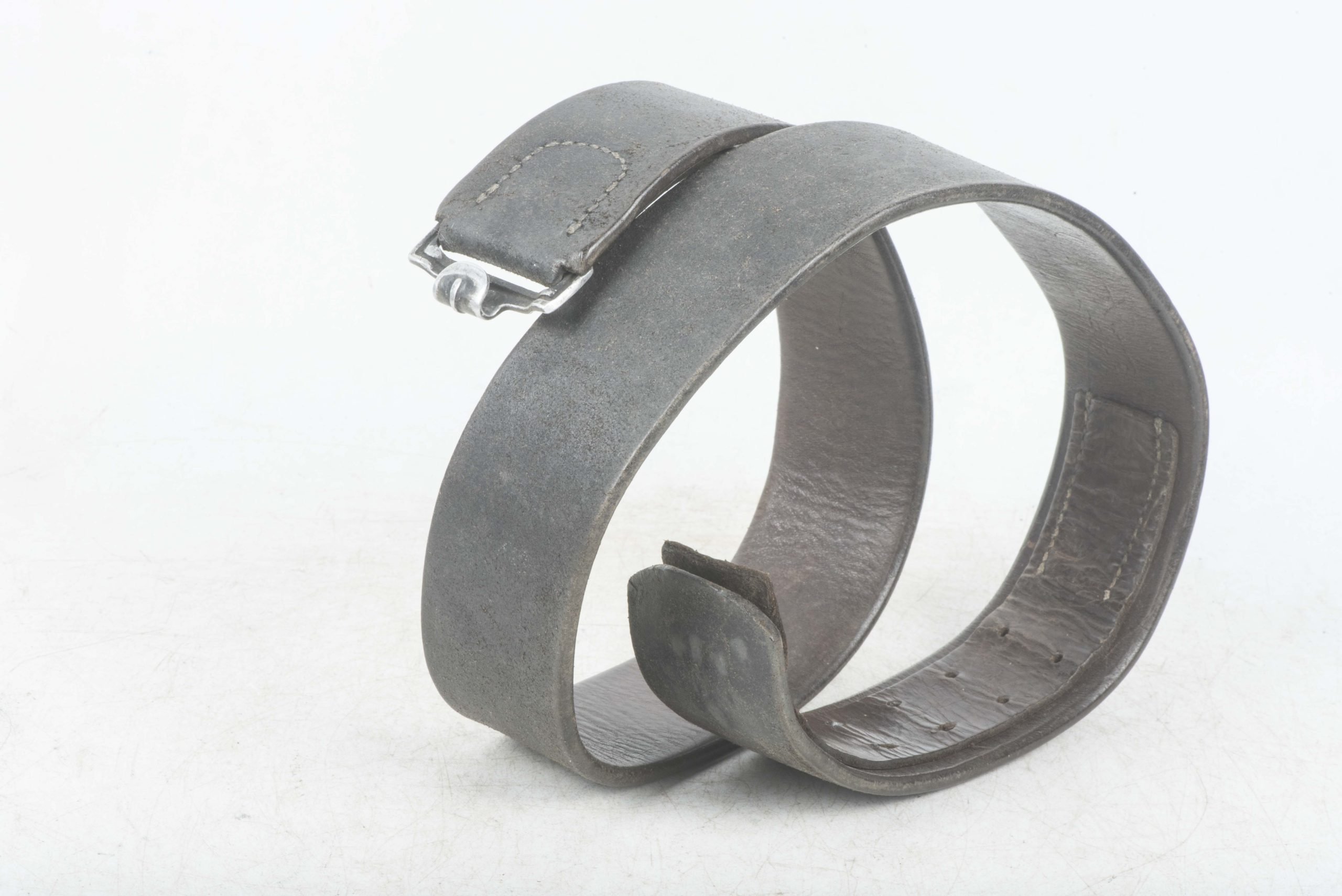 Leather equipment belt lated 1937 size 88 — image 3