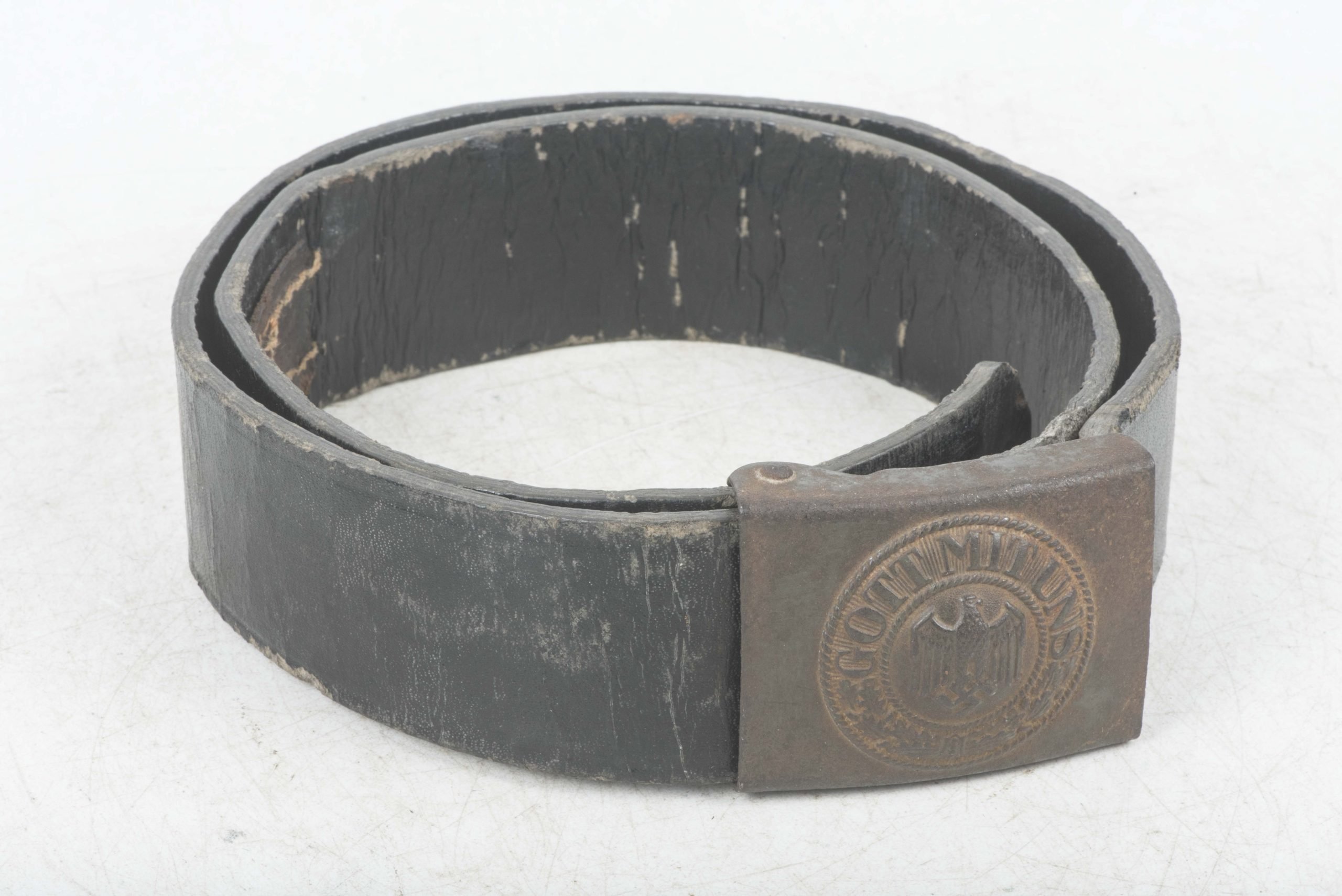Rare Pressstoff equipment belt with steel Heer buckle — image 2