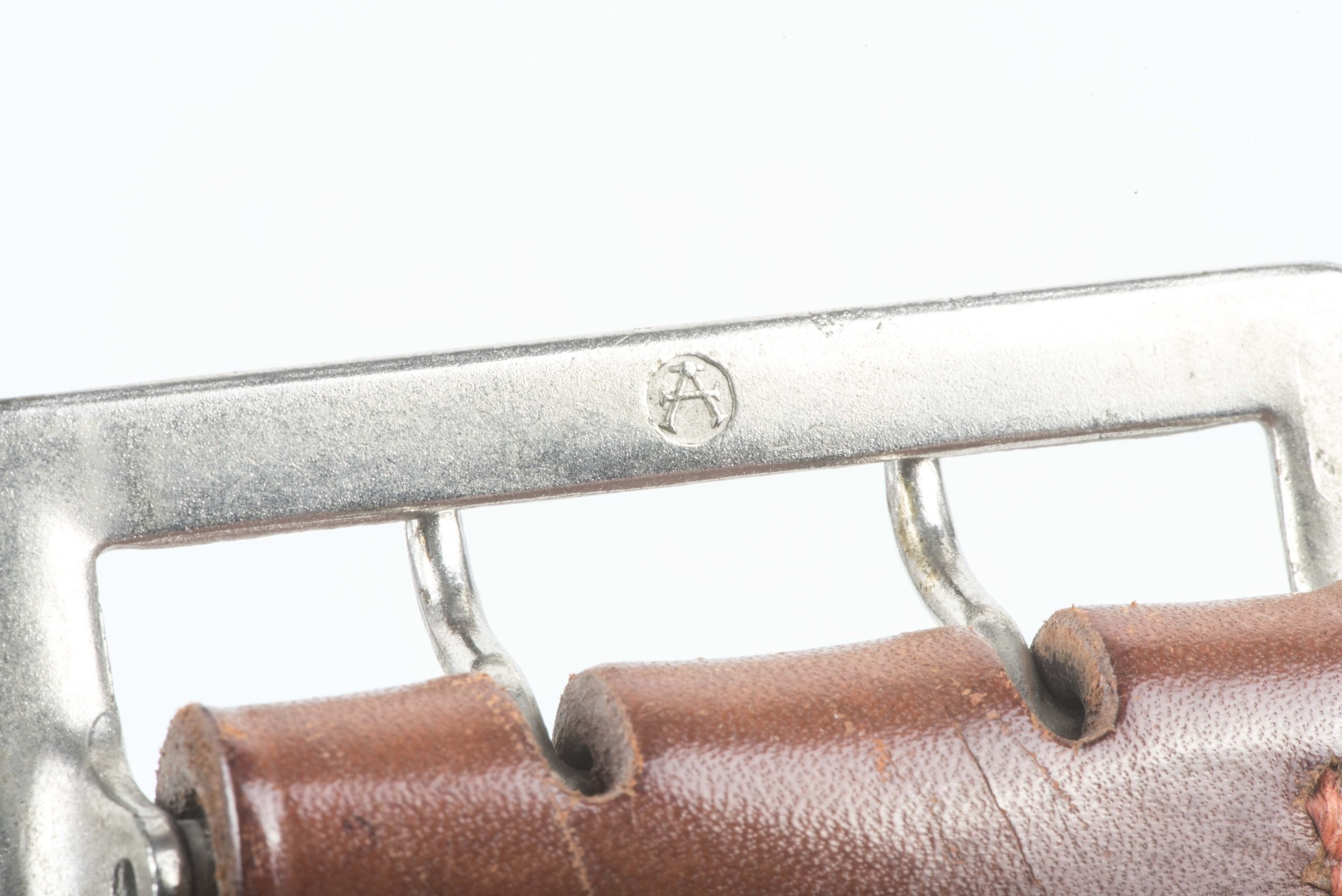 Double claw officers belt or Zweidorn dated 1937 with Assmann buckle — image 6