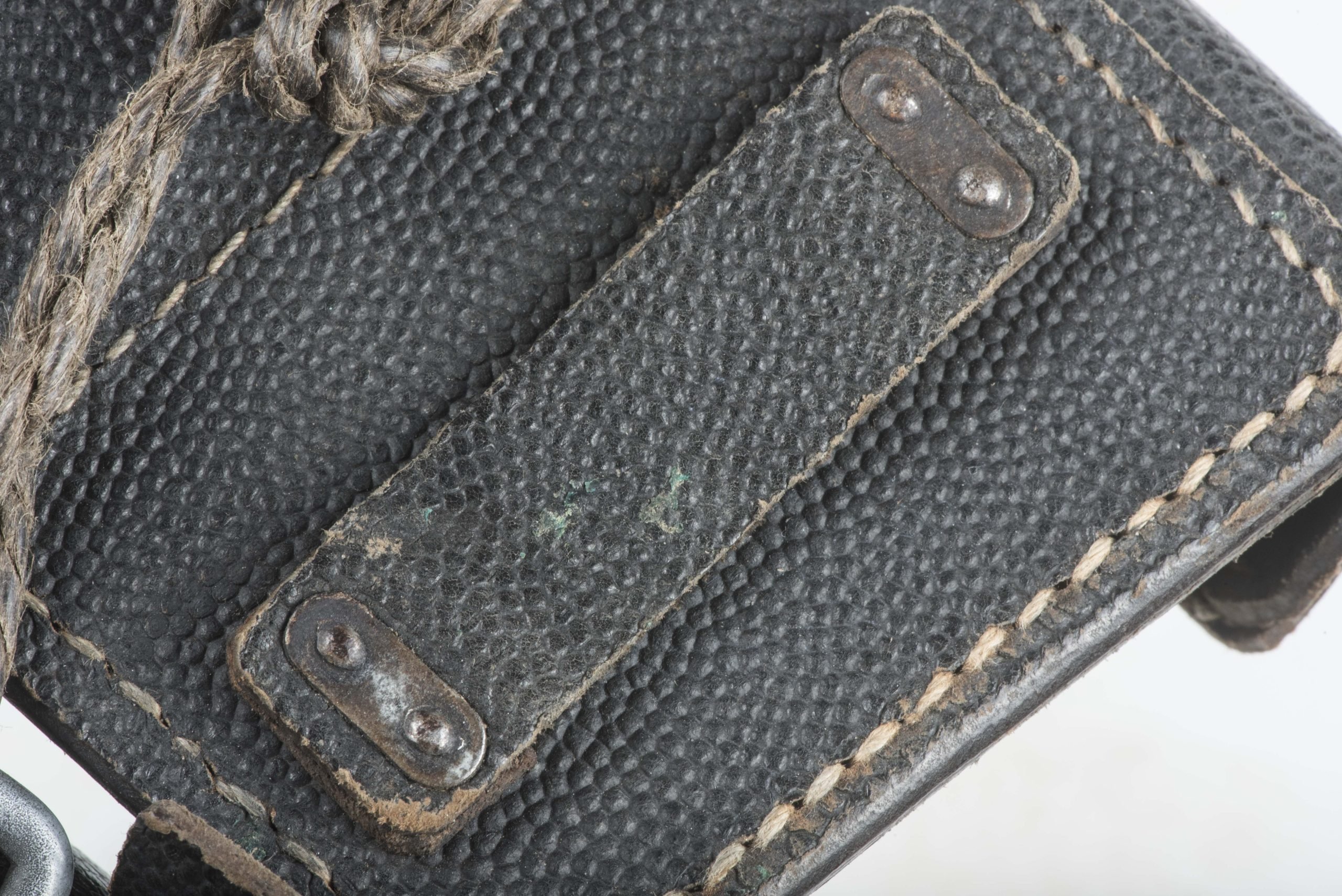 Postwar K98 pouches dated 1950 — image 5