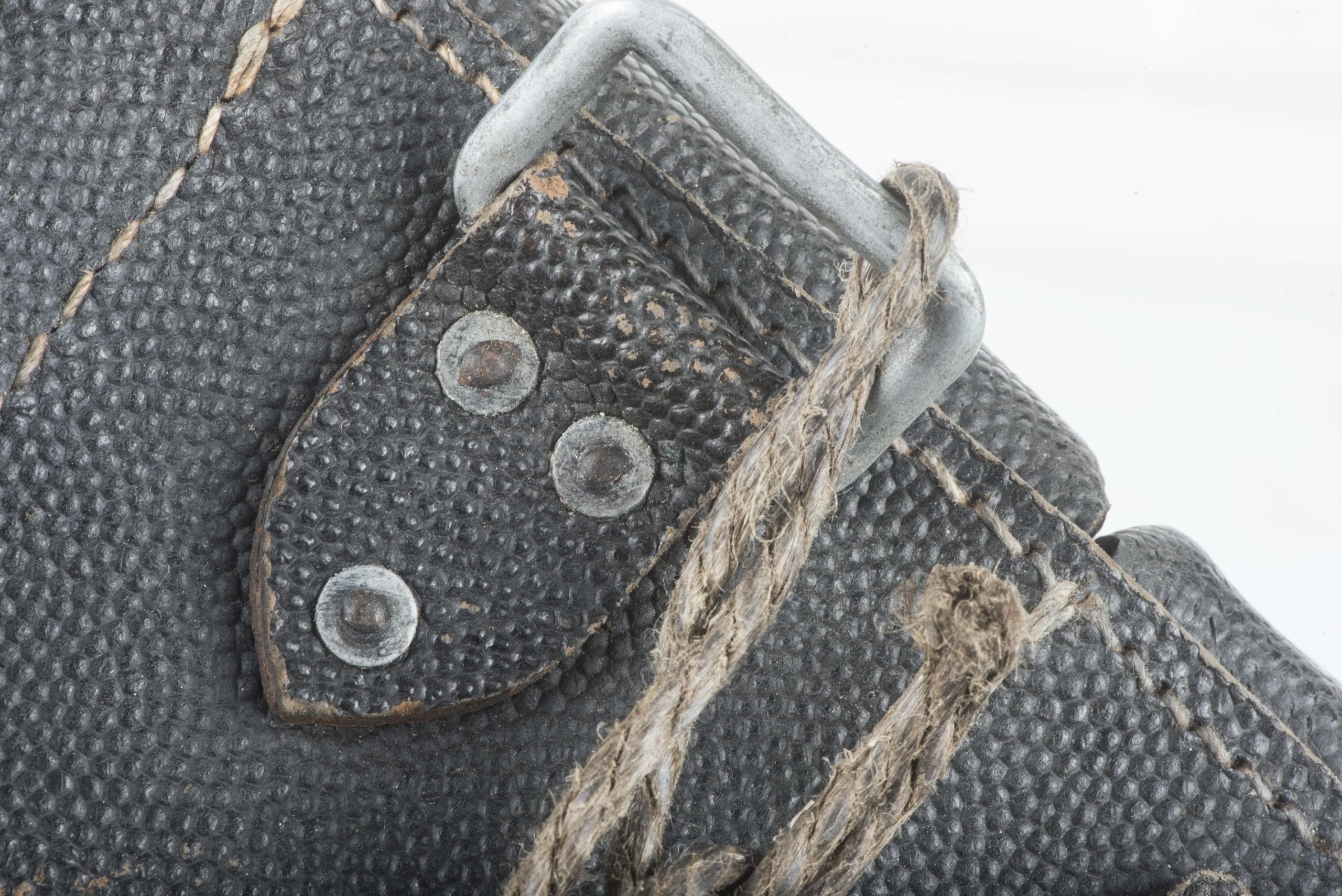 Postwar K98 pouches dated 1950 — image 7