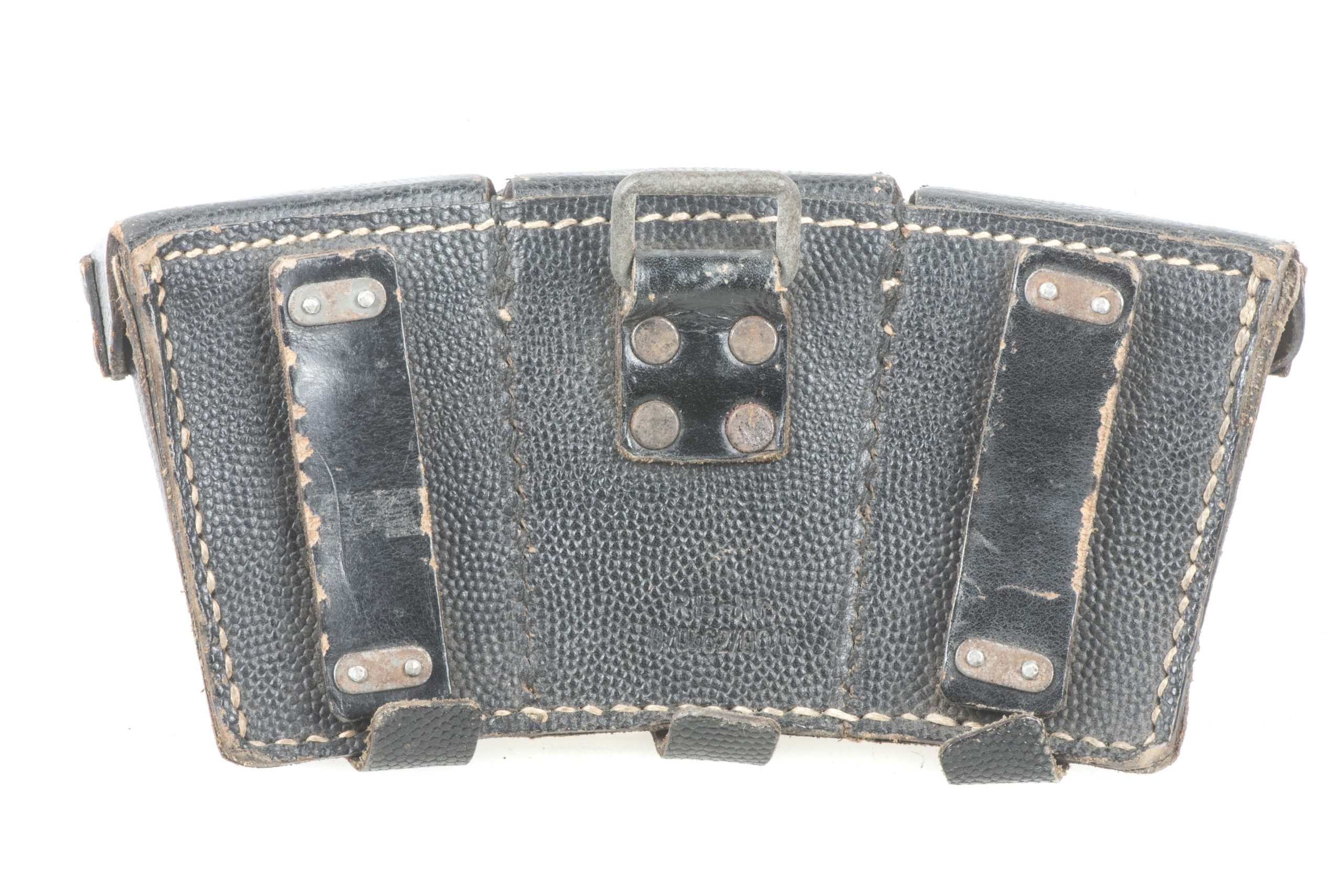 Riveted K98 pouch marked RB-Nr. 0/0462/0010 — image 2