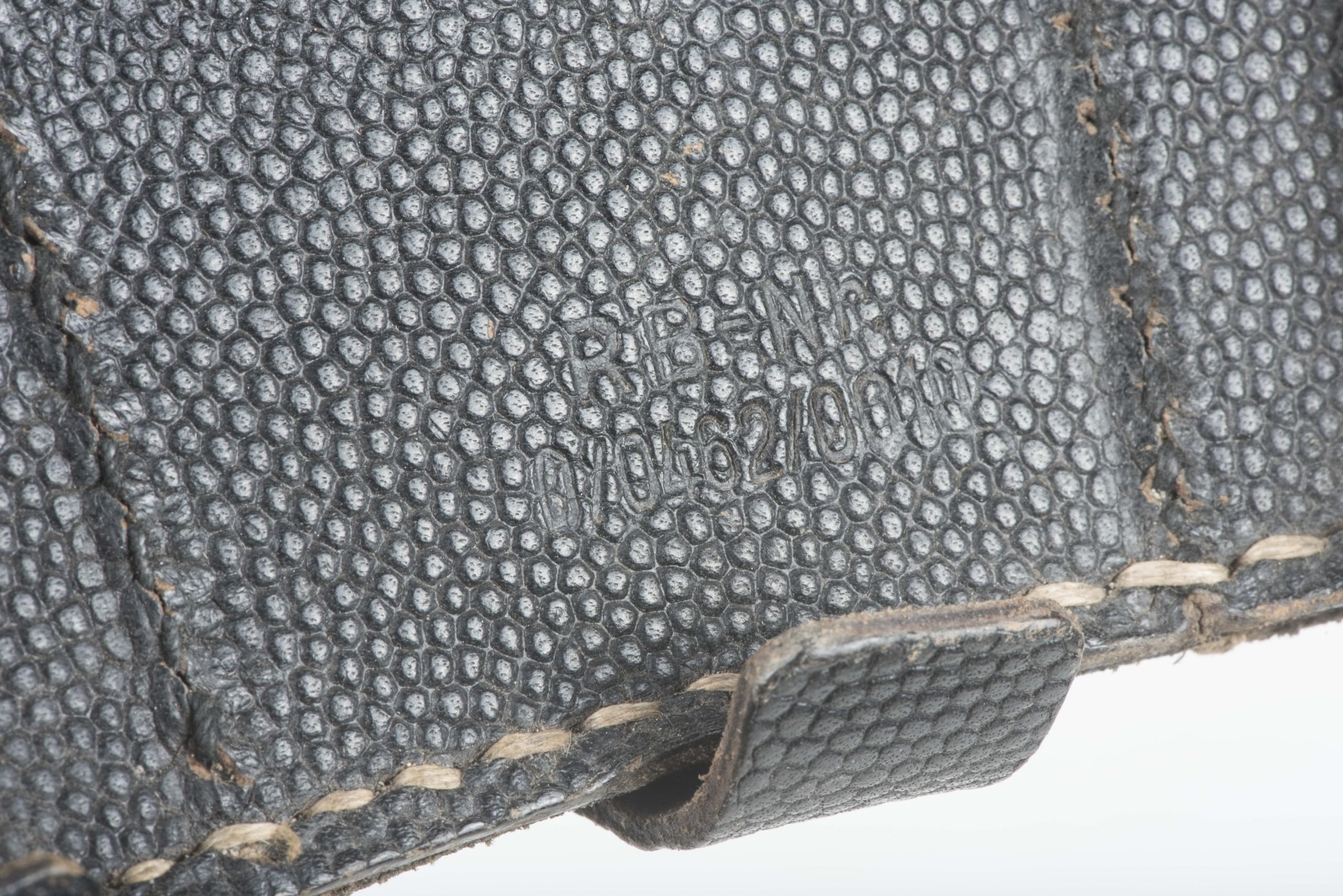 Riveted K98 pouch marked RB-Nr. 0/0462/0010 — image 7