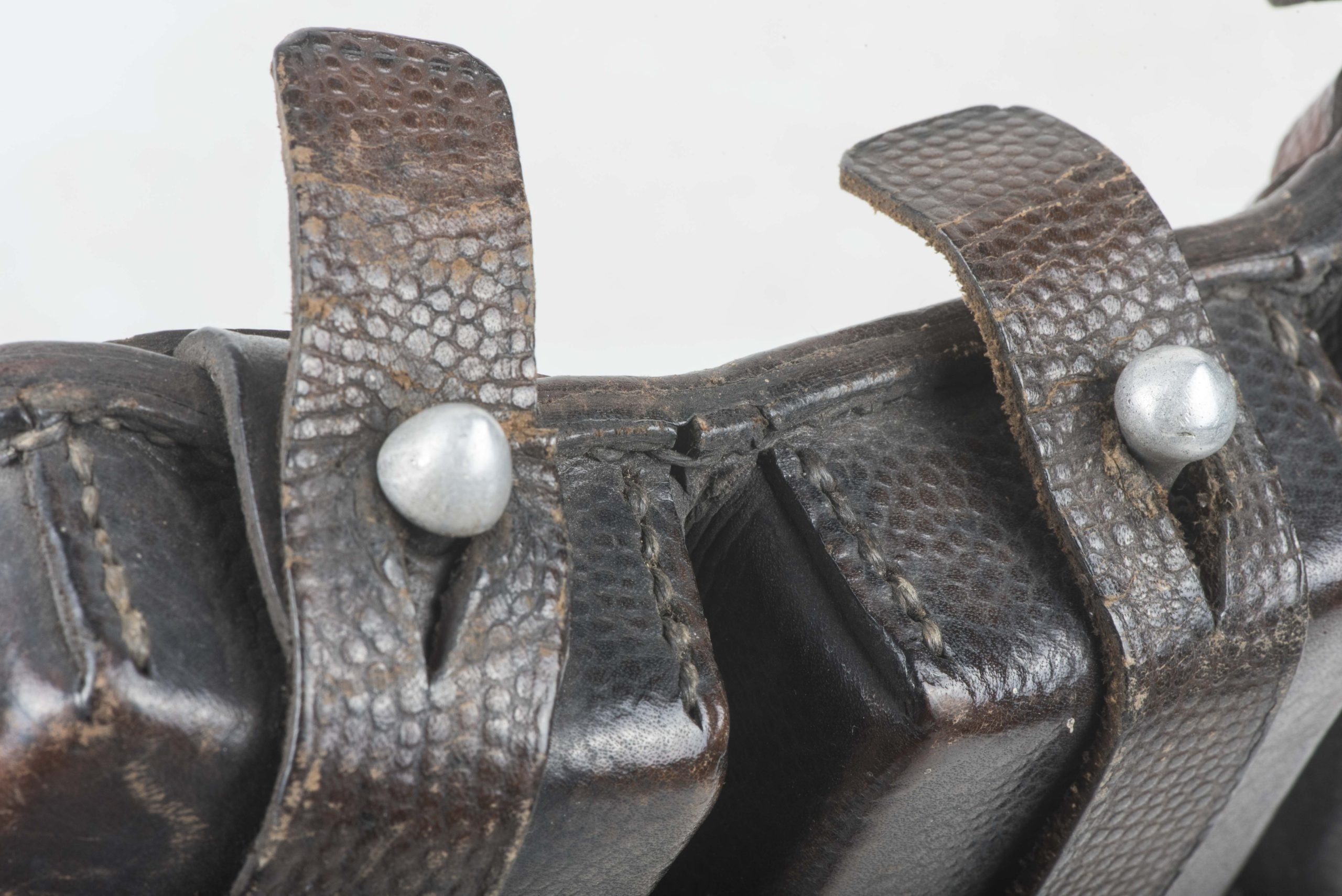 Pre war K98 ammunition pouch dated 1937 — image 5