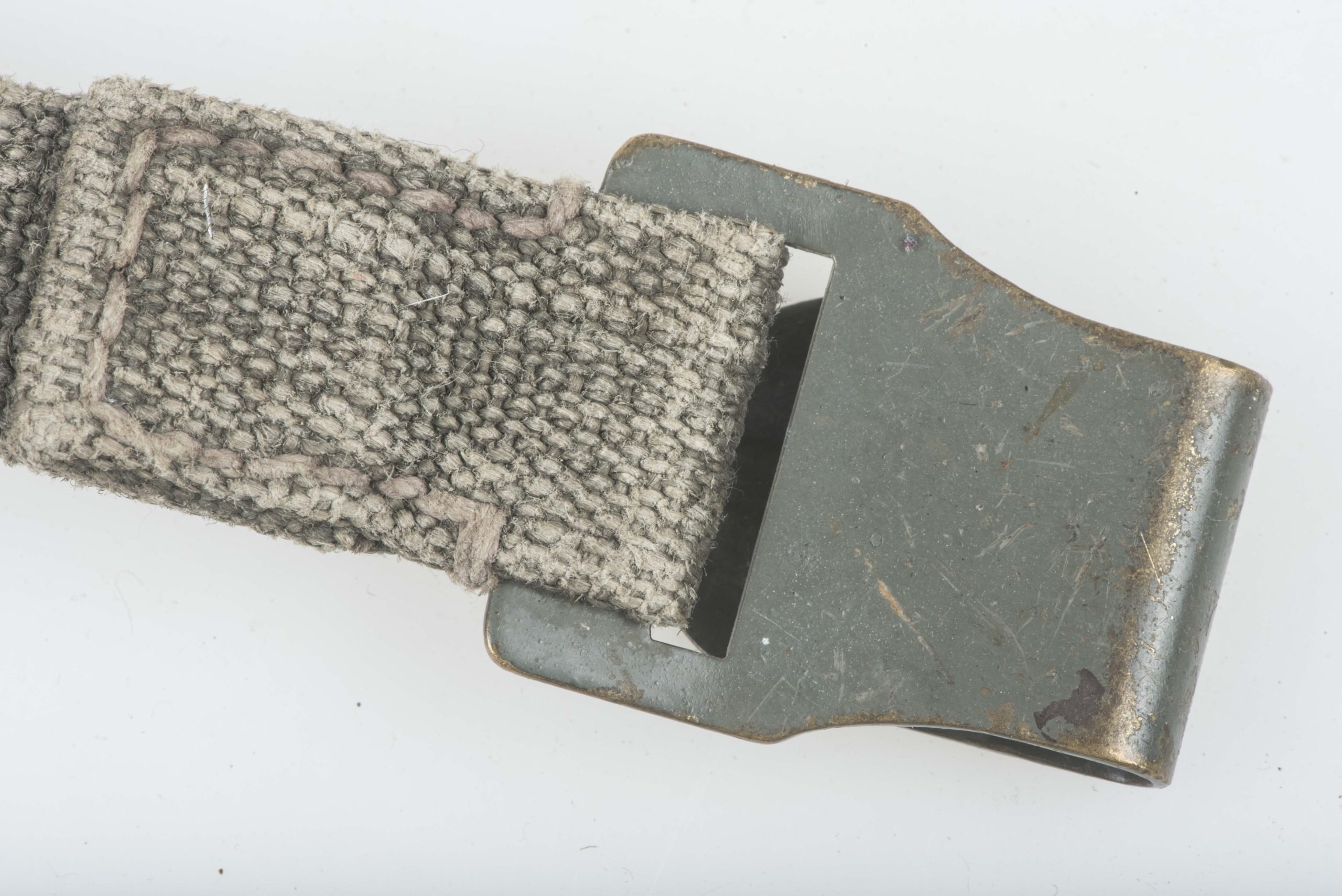 Short gasmask strap — image 3