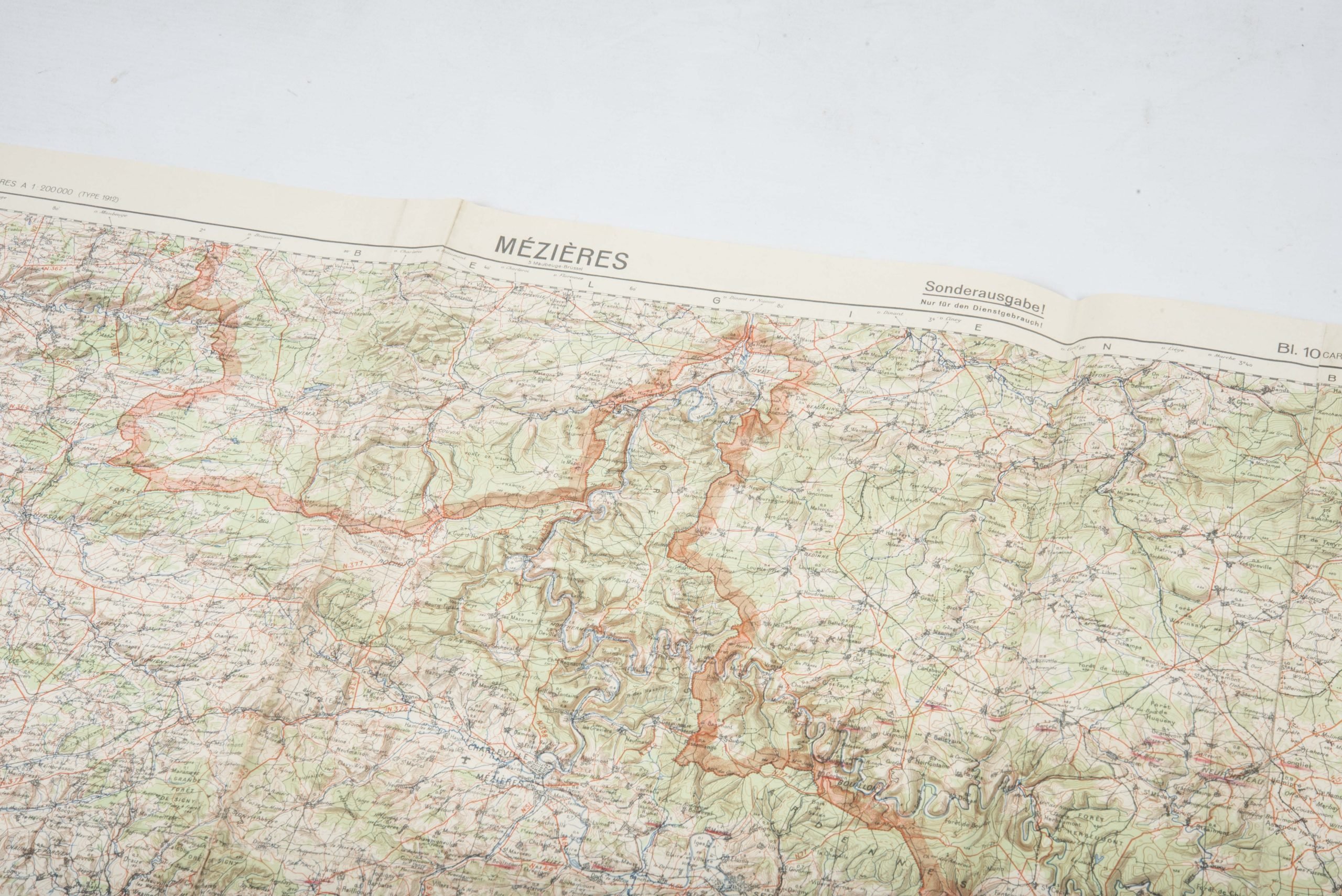 Heer map plotting board or Kartenbrett with marked maps — image 11