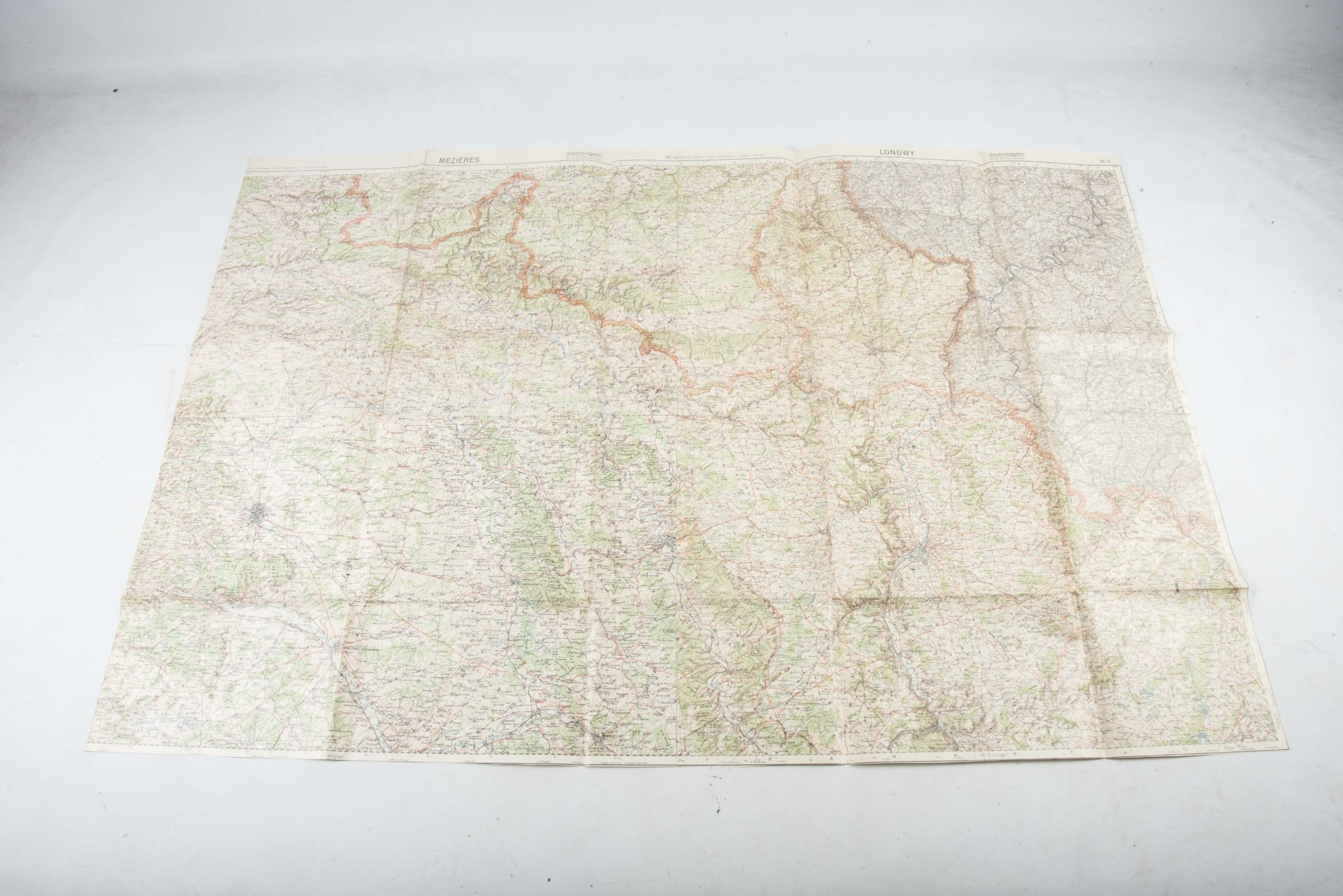 Heer map plotting board or Kartenbrett with marked maps — image 9