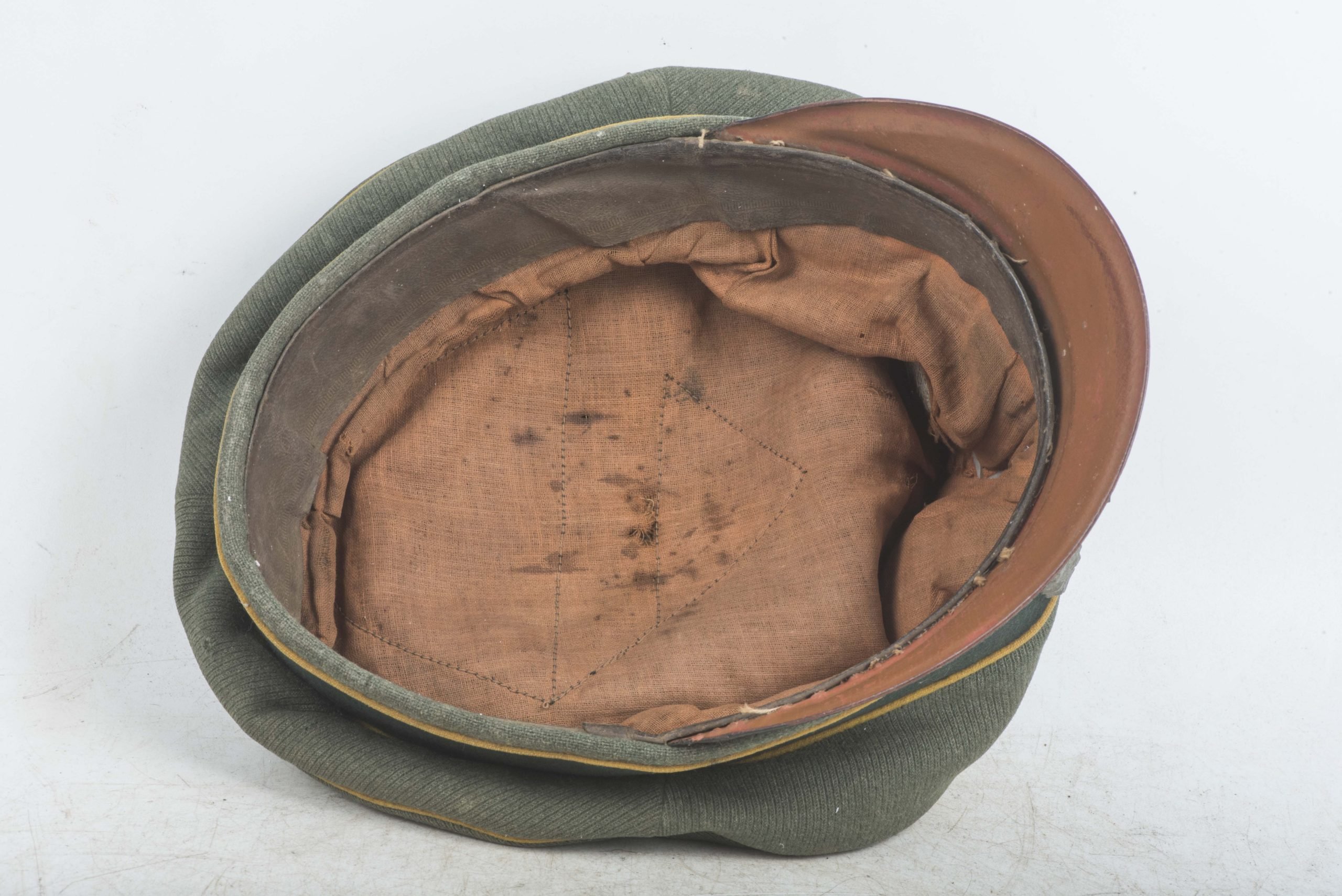 Heer EM / NCO crushed cavalry visor with skull — image 10