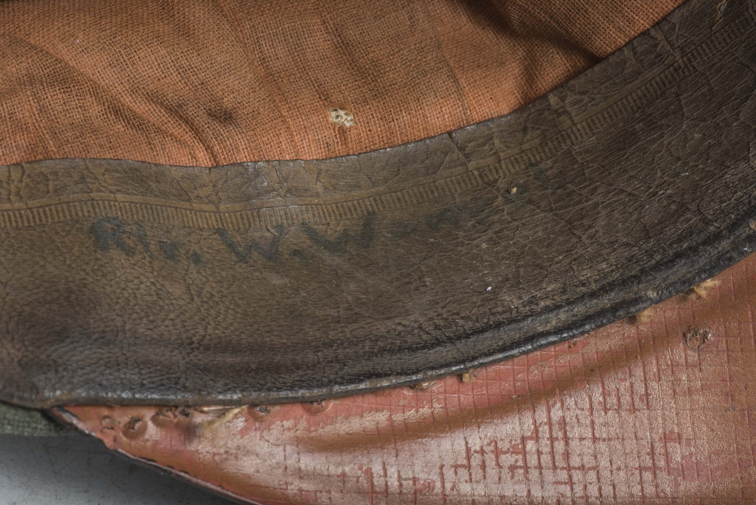 Heer EM / NCO crushed cavalry visor with skull — image 16