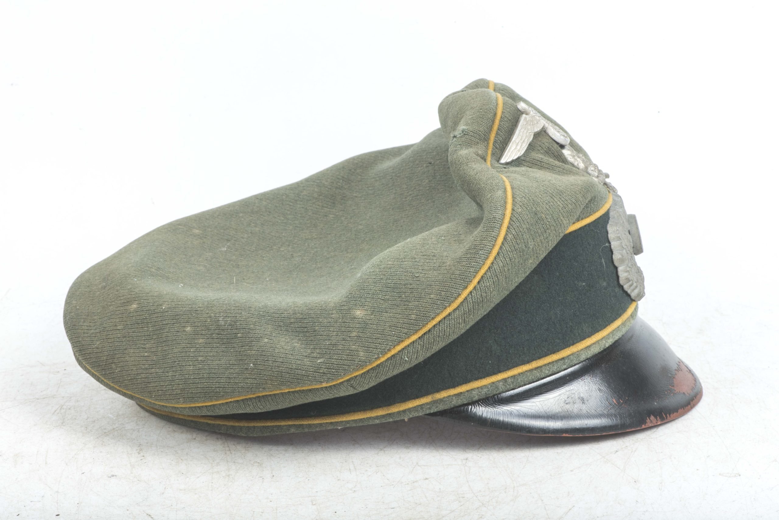 Heer EM / NCO crushed cavalry visor with skull — image 4