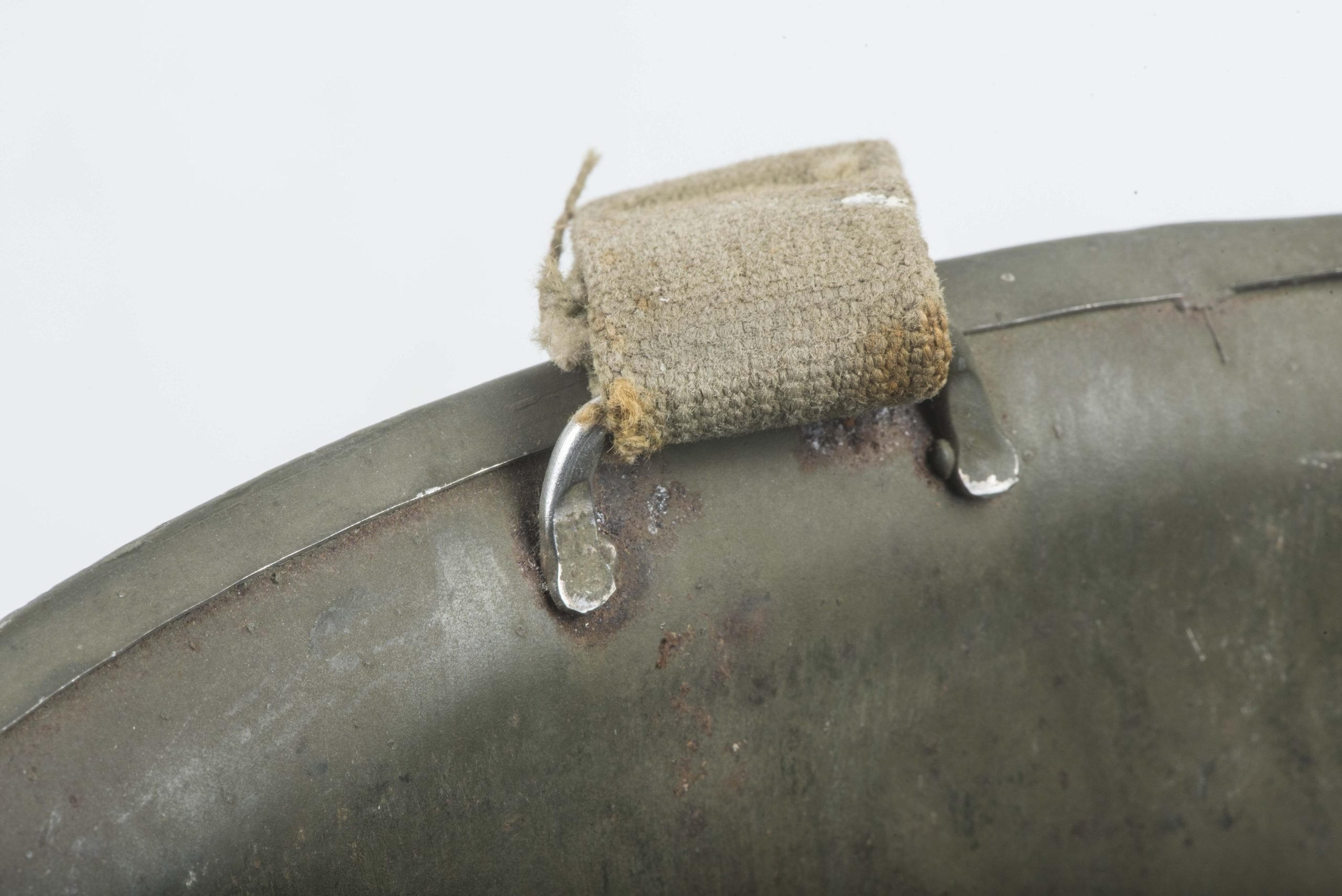 US M1 front seam fixed bale helmet — image 14