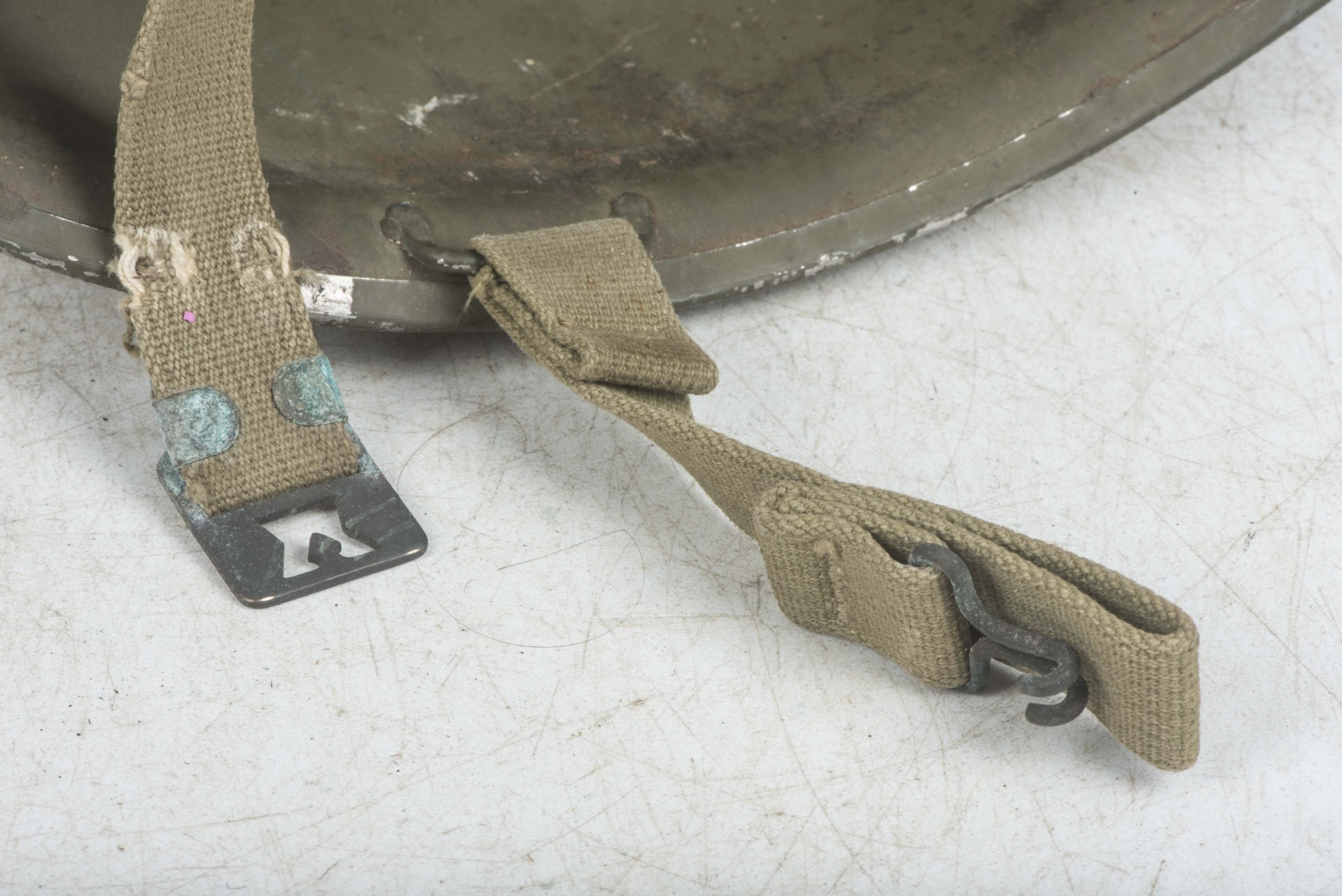 US M1 front seam fixed bale helmet — image 9