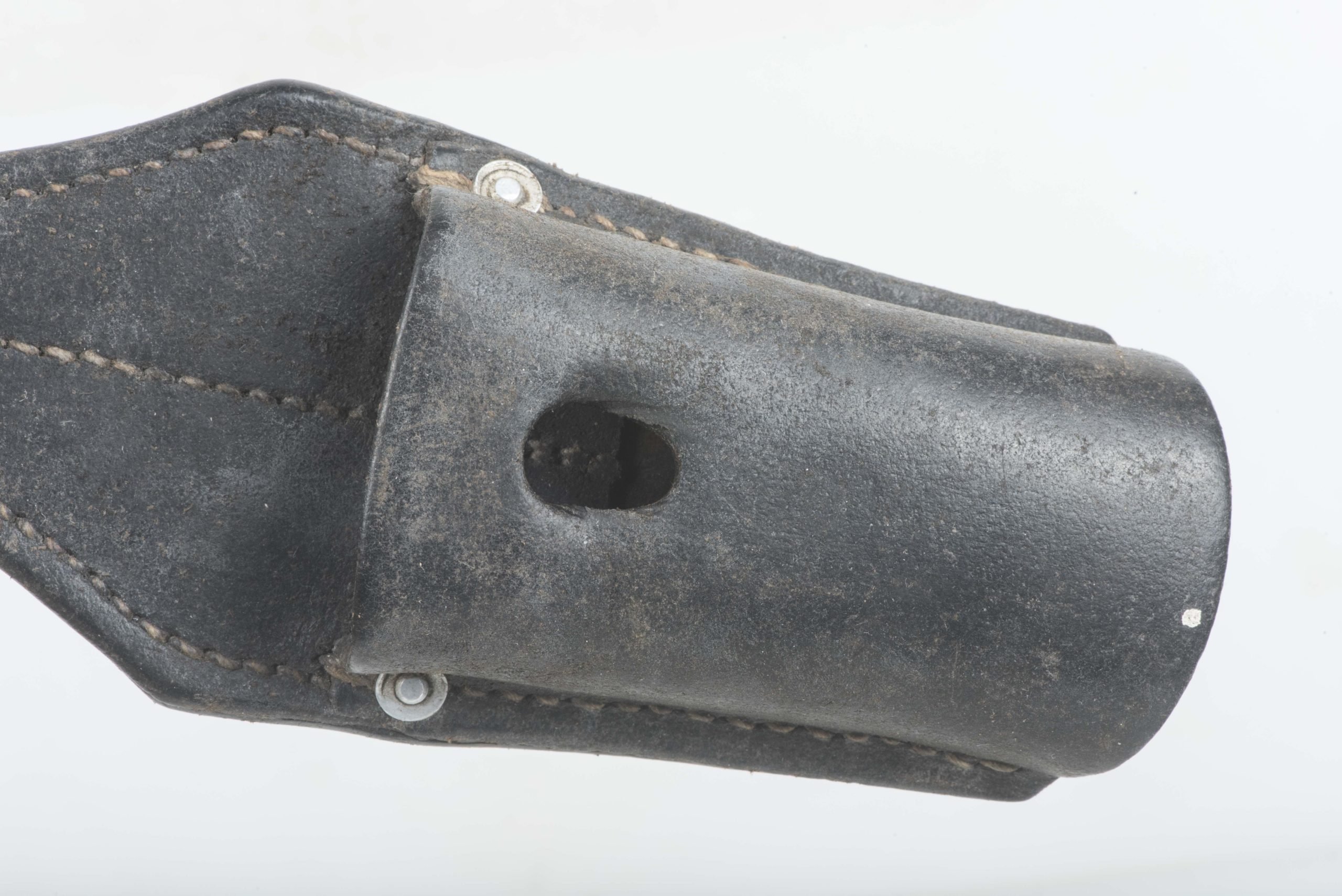 Early K98 bayonet frog marked K37 — image 4