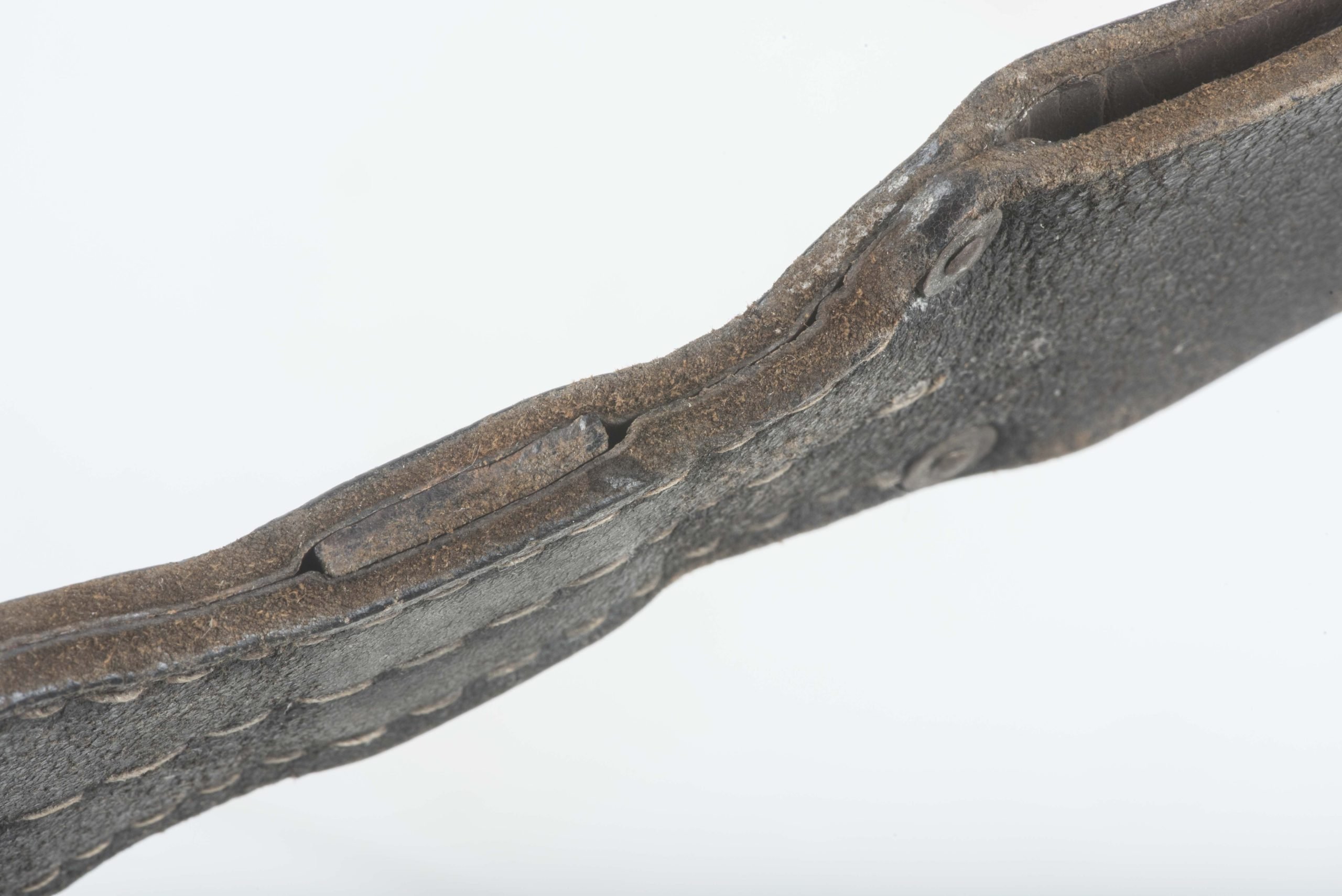 K98 bayonet frog marked LLG Thuringen — image 6