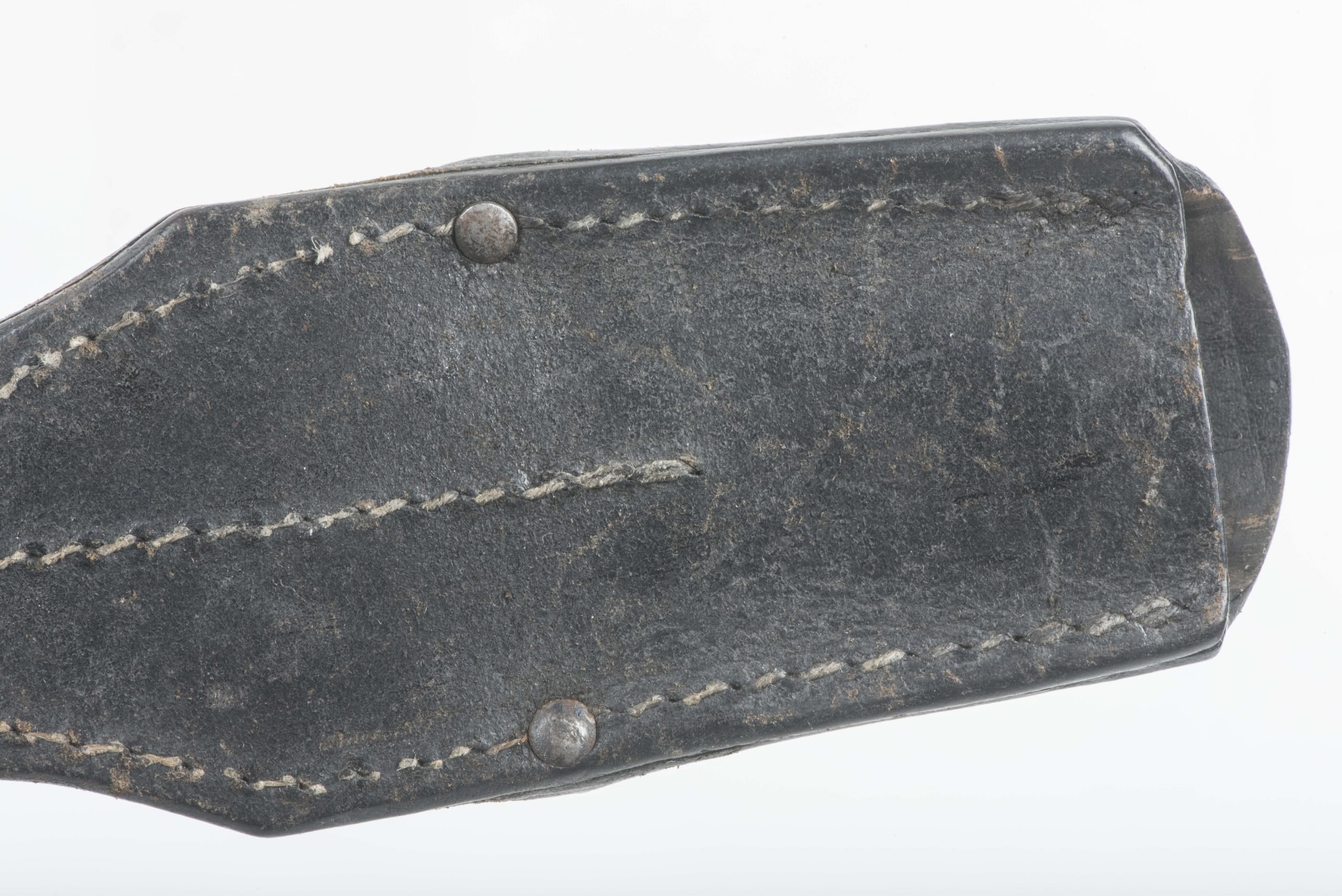 K98 bayonet frog marked 0/0655/0018 — image 6