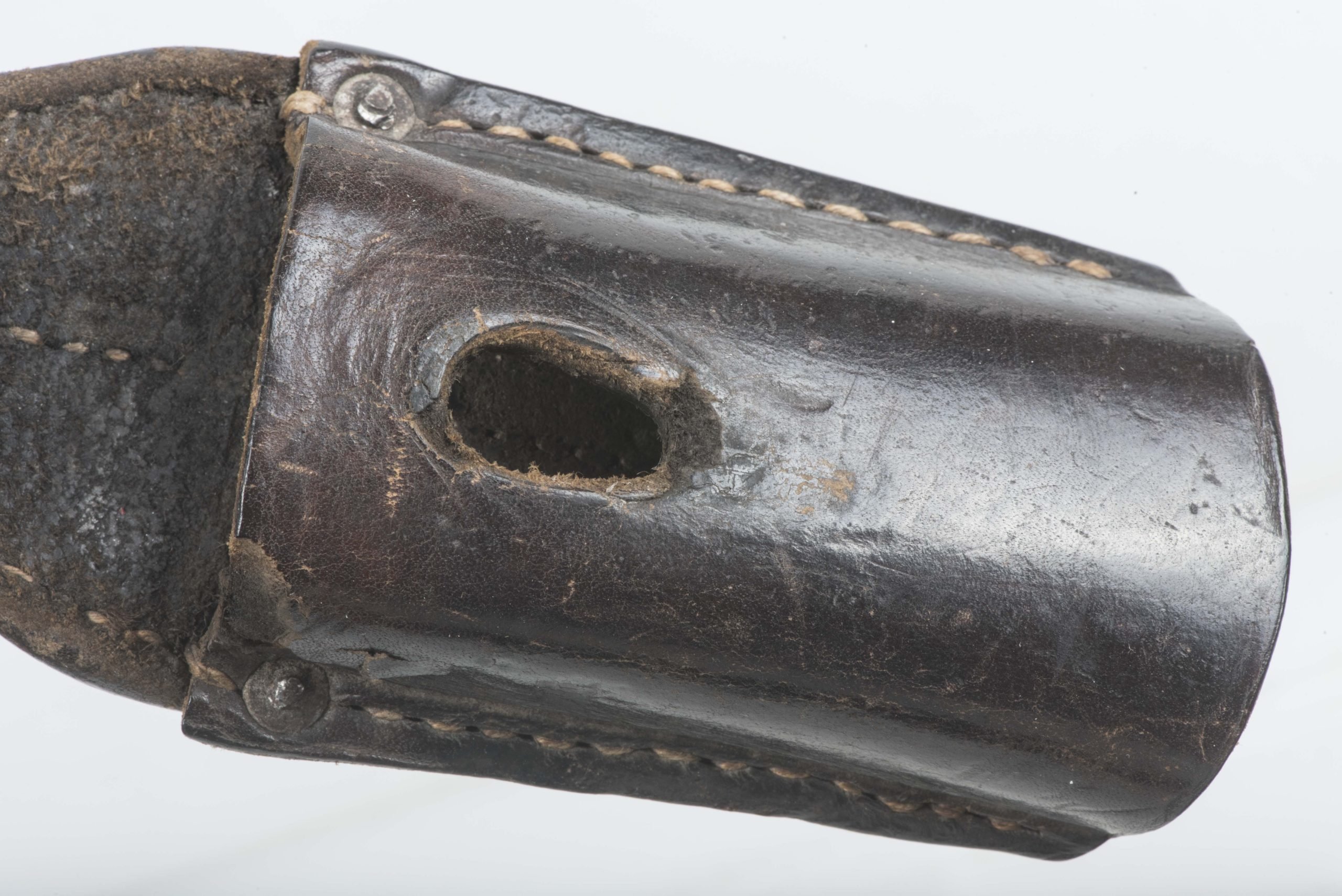K98 bayonet frog marked Carl Hepting, 1937 — image 7