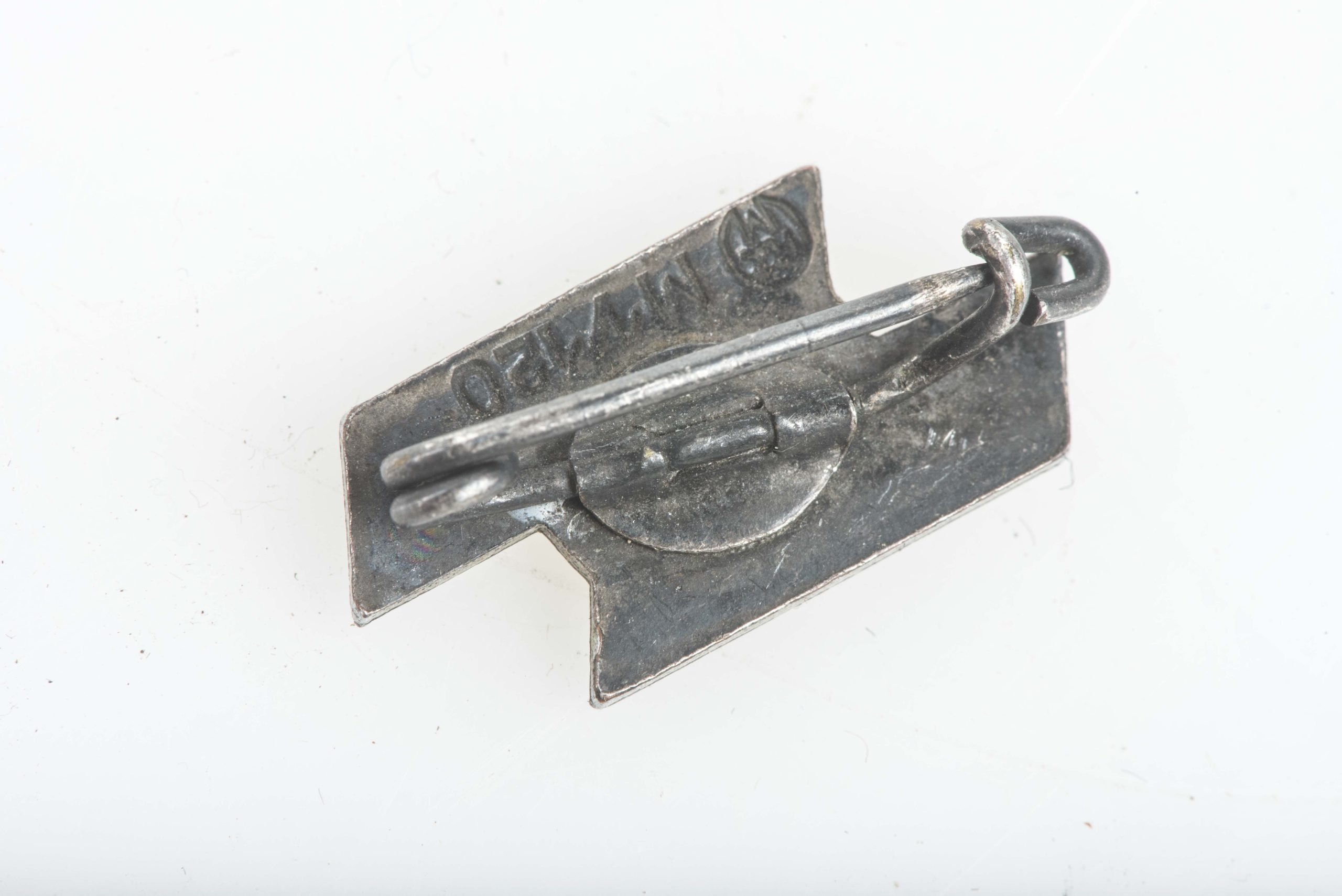 Miniature DJ Leistungsabzeichen marked RZM M1/120 — image 2