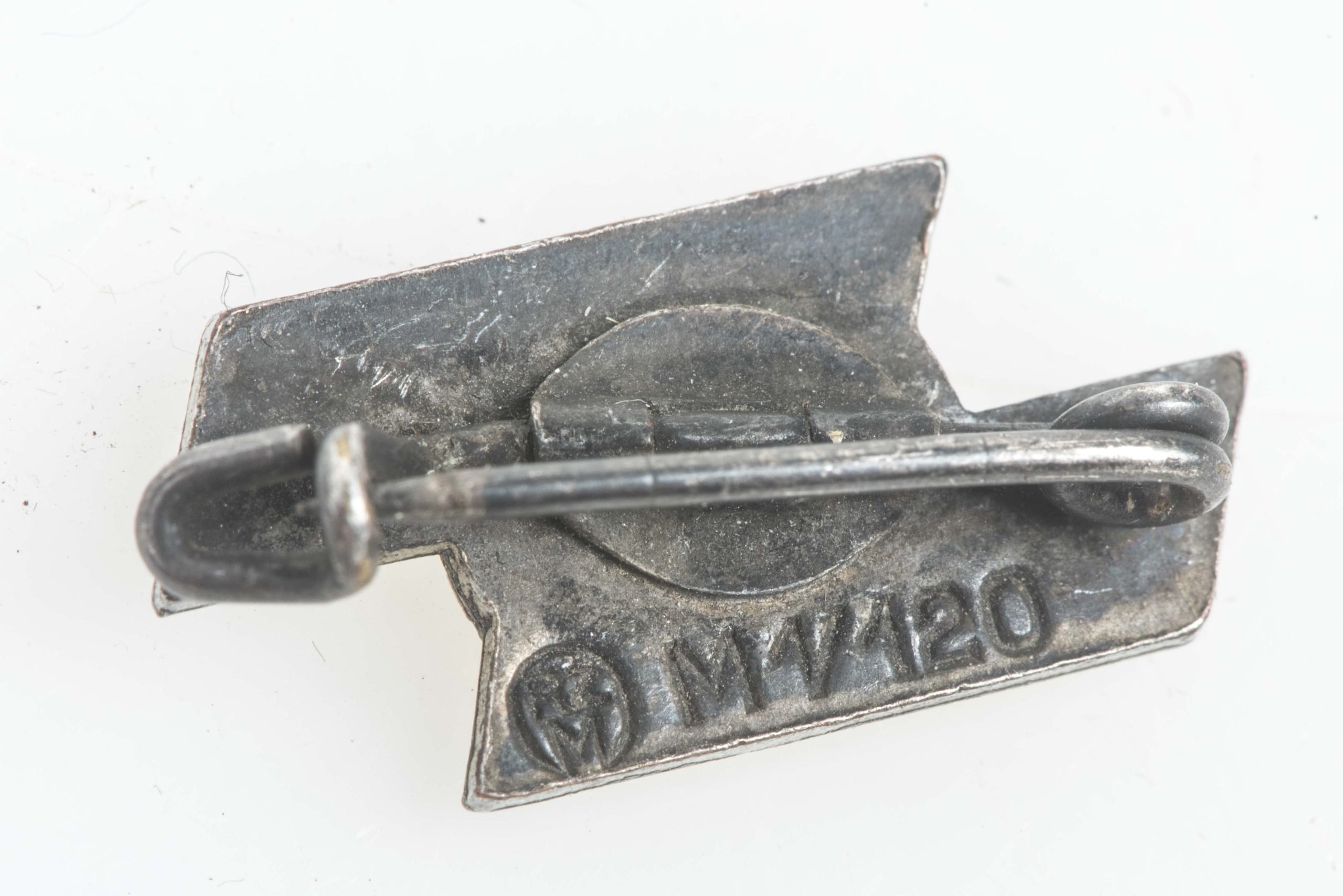 Miniature DJ Leistungsabzeichen marked RZM M1/120 — image 3