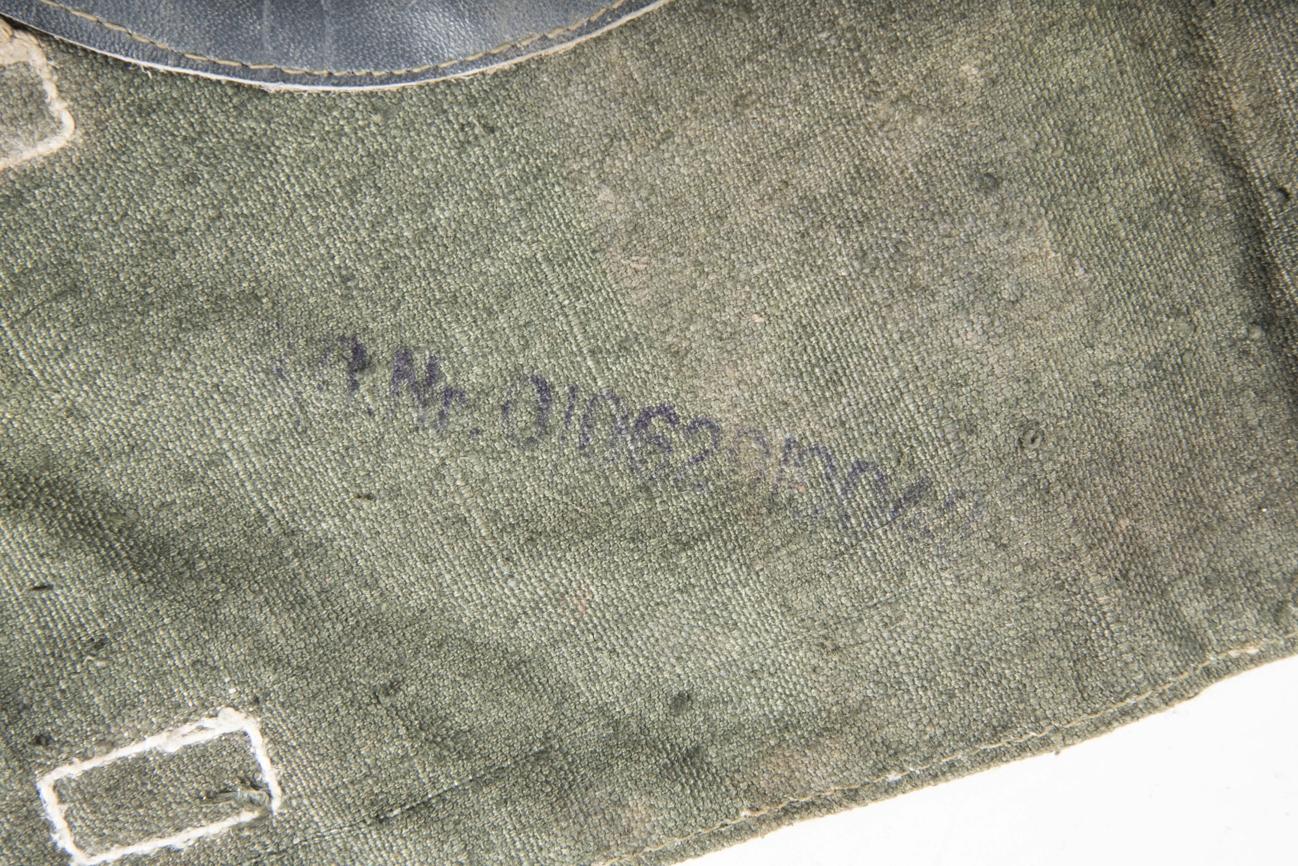 Late war Gamaschen marked RBNr. 0/0629/0042 — image 3