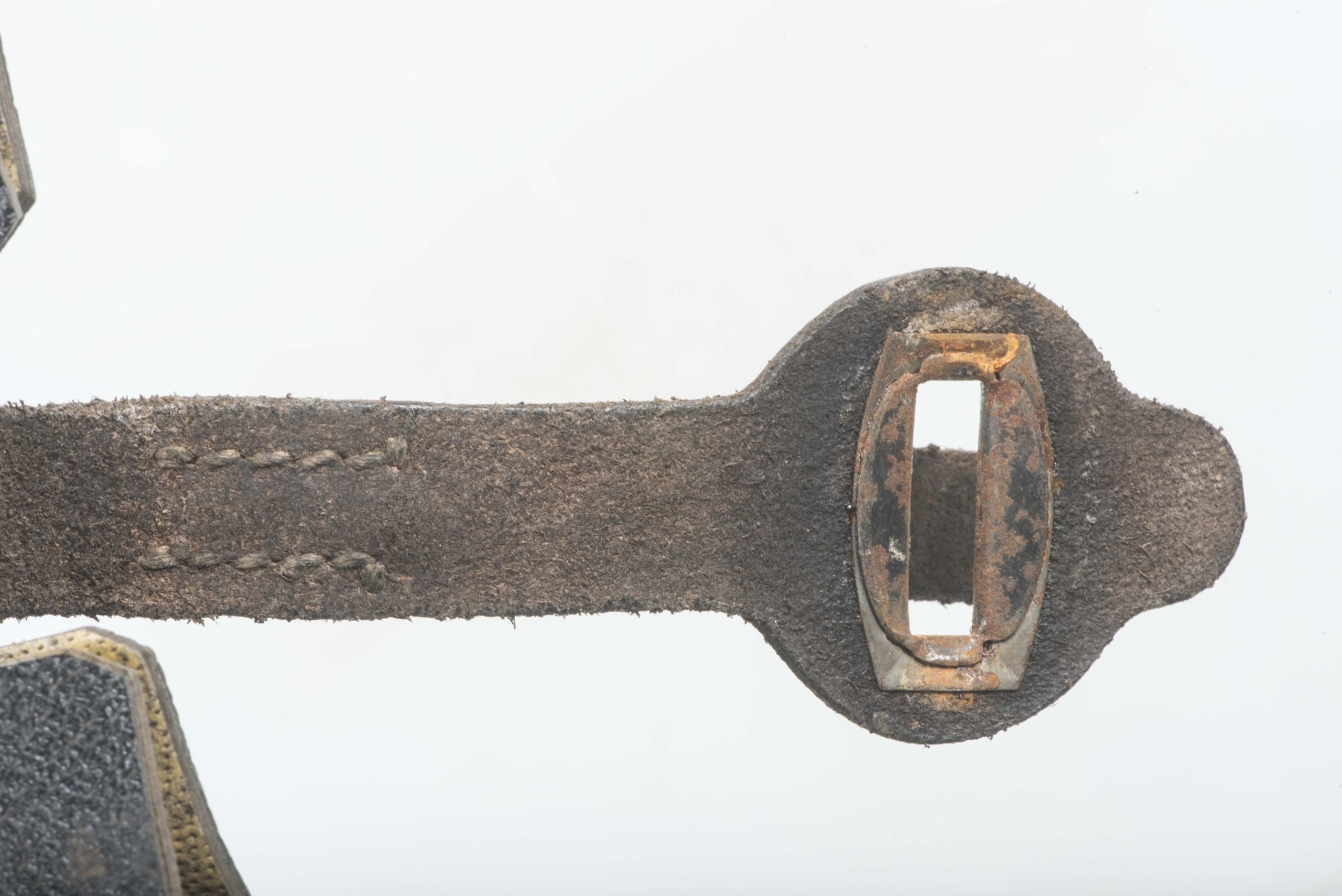 Rare short handled wire cutter pouch marked gut — image 10