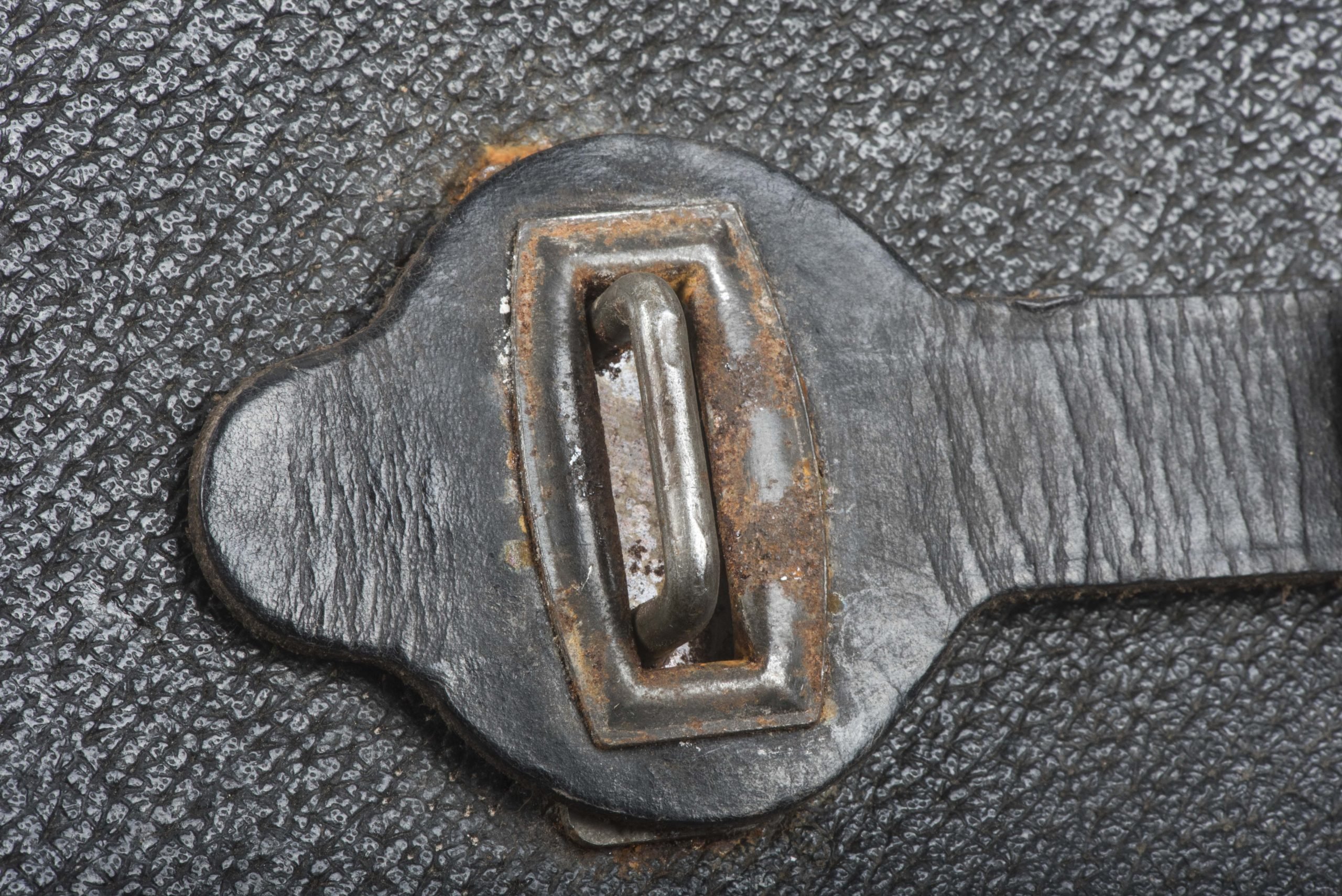 Rare short handled wire cutter pouch marked gut — image 8