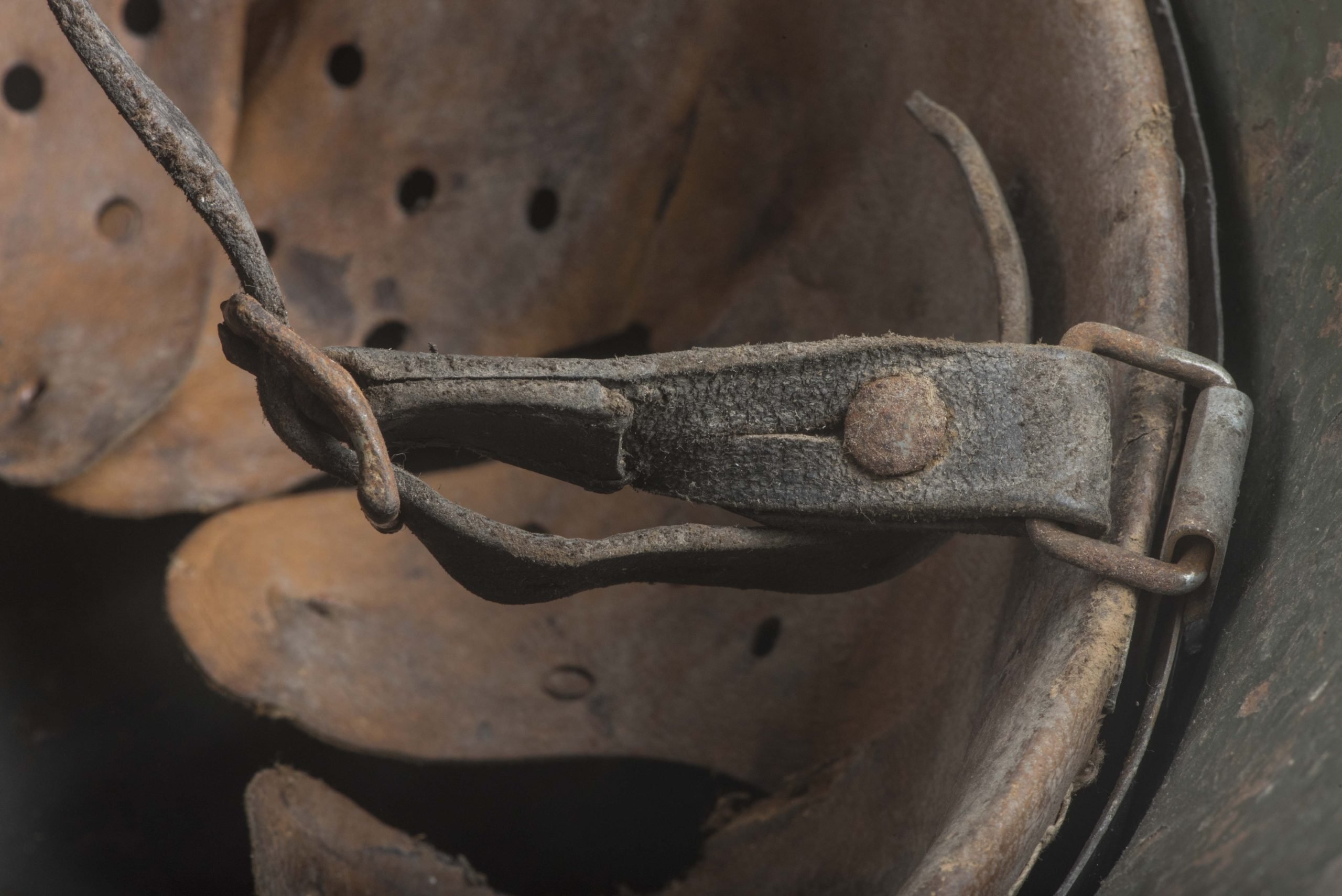 W.66 M18 reissue Heer helmet — image 15