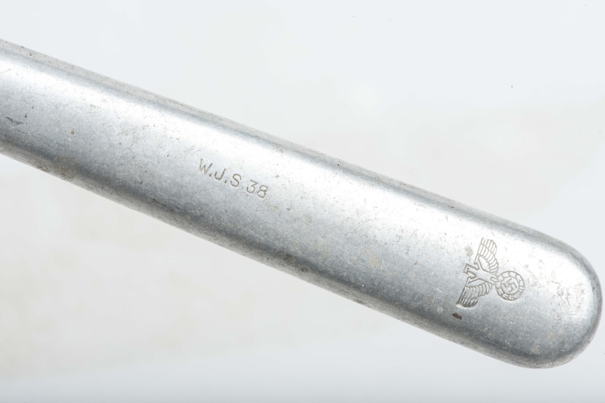 Heer knife marked WJS 38 — image 3