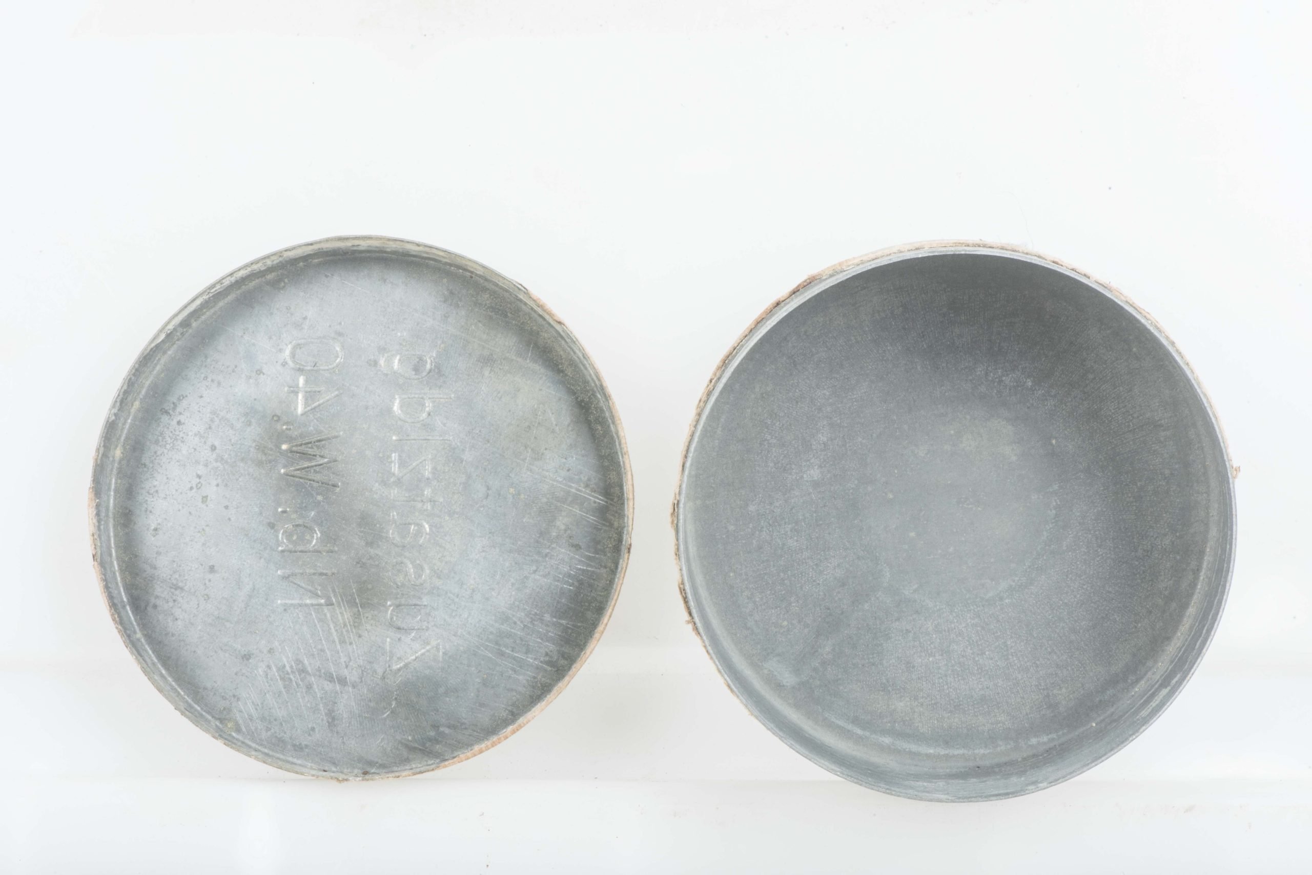 Metal container for the Zusatzldg. 10 cm Nebelwerfer 40 marked cmp 1940 — image 4