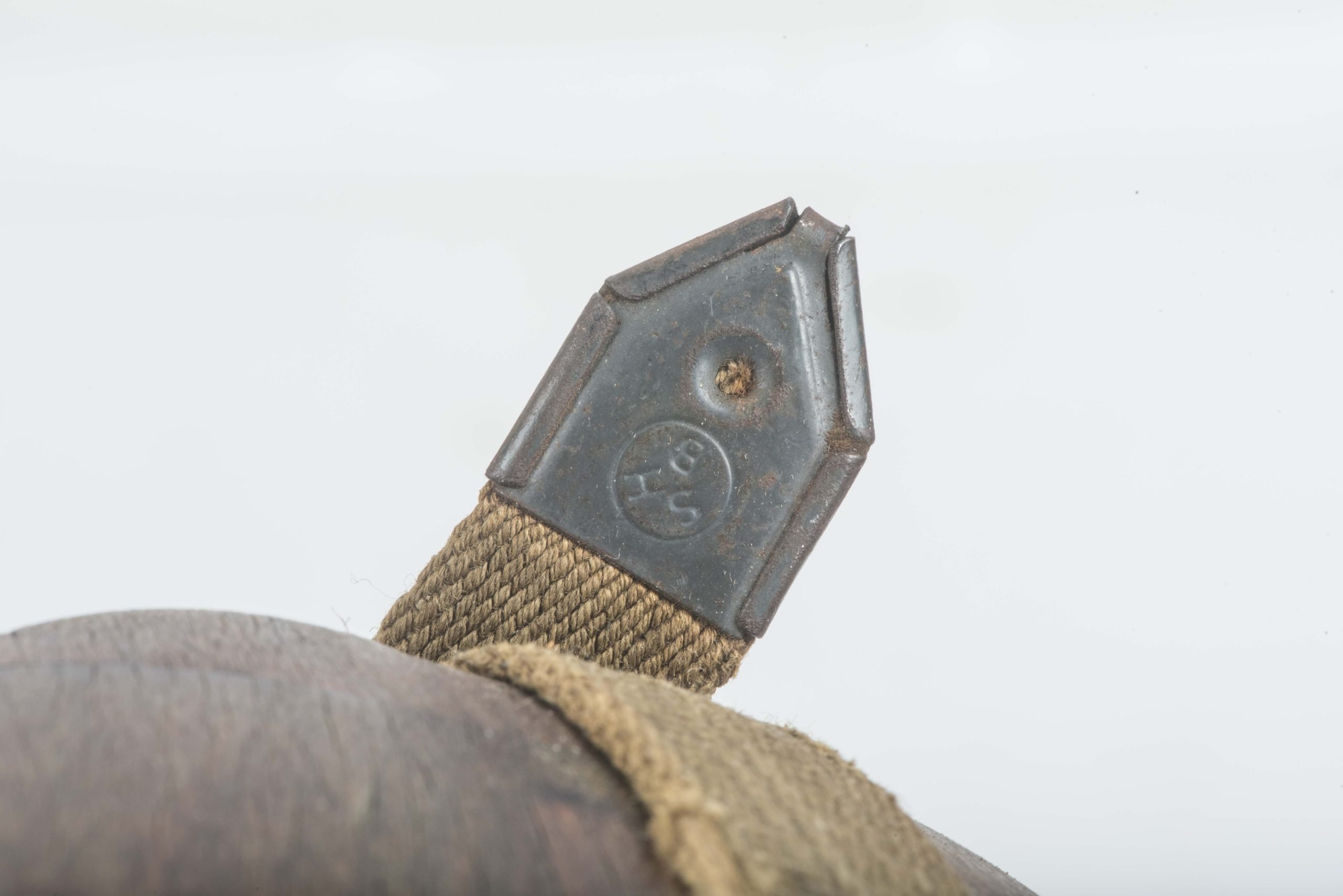 Coconut canteen marked HRE 43 — image 2