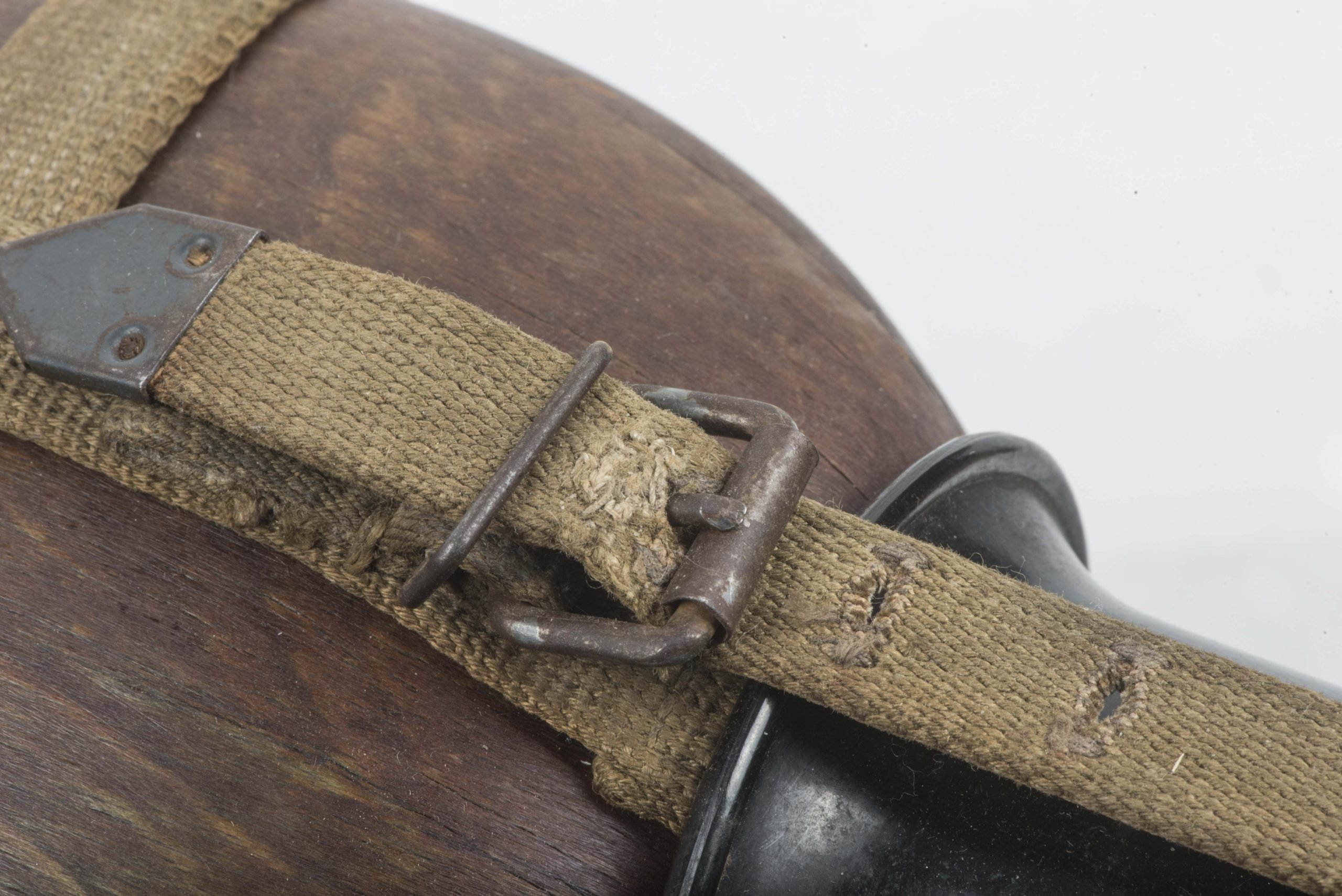 Coconut canteen marked HRE 43 — image 3