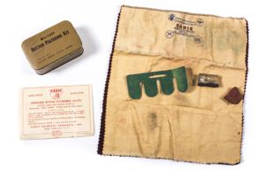 US military button polishing kit