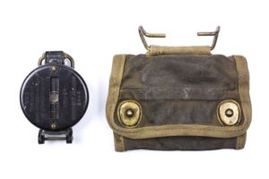 US compass by Superior Magneto Corp. with impregnated pouch