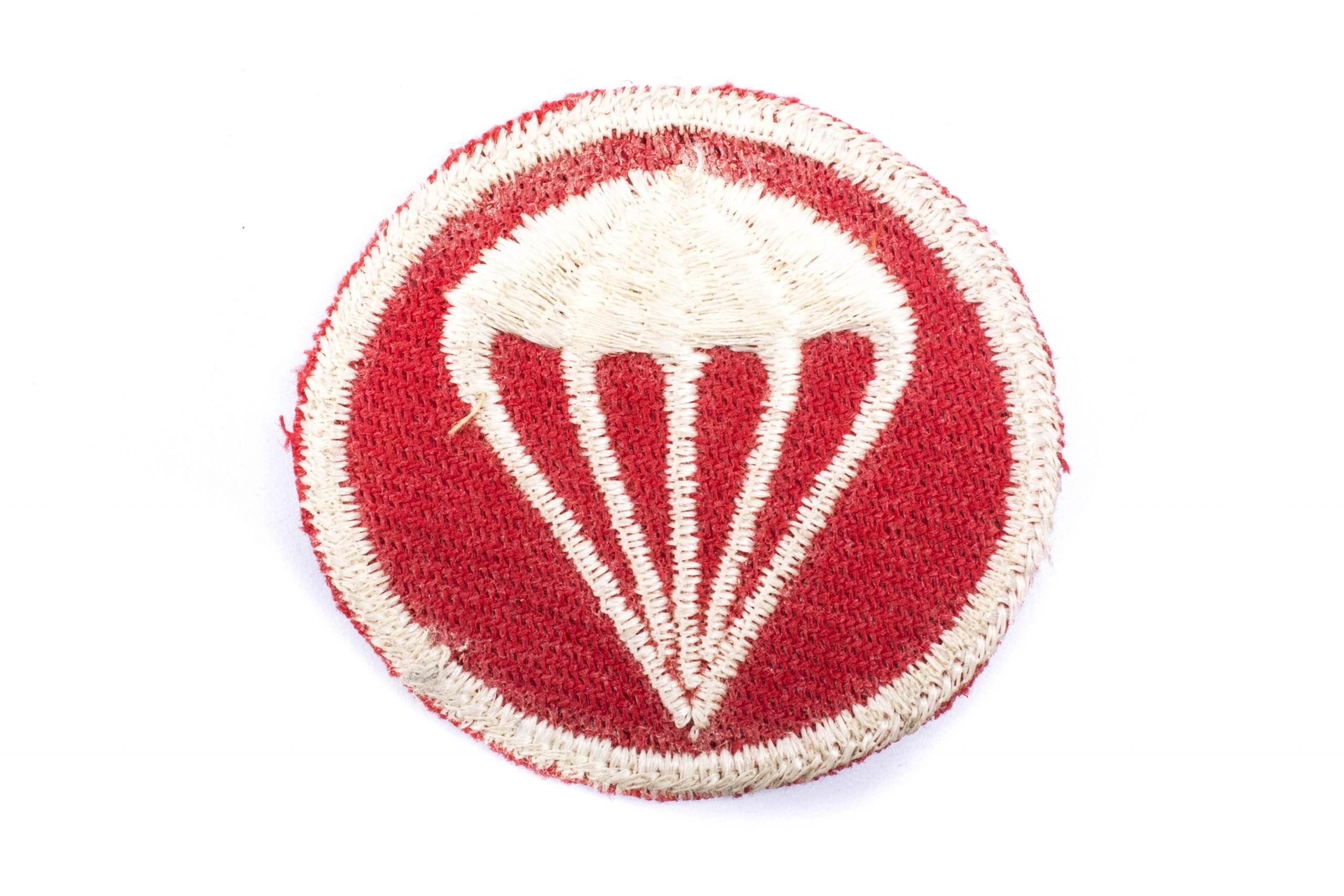 US parachute artillery garisson cap patch — image 2
