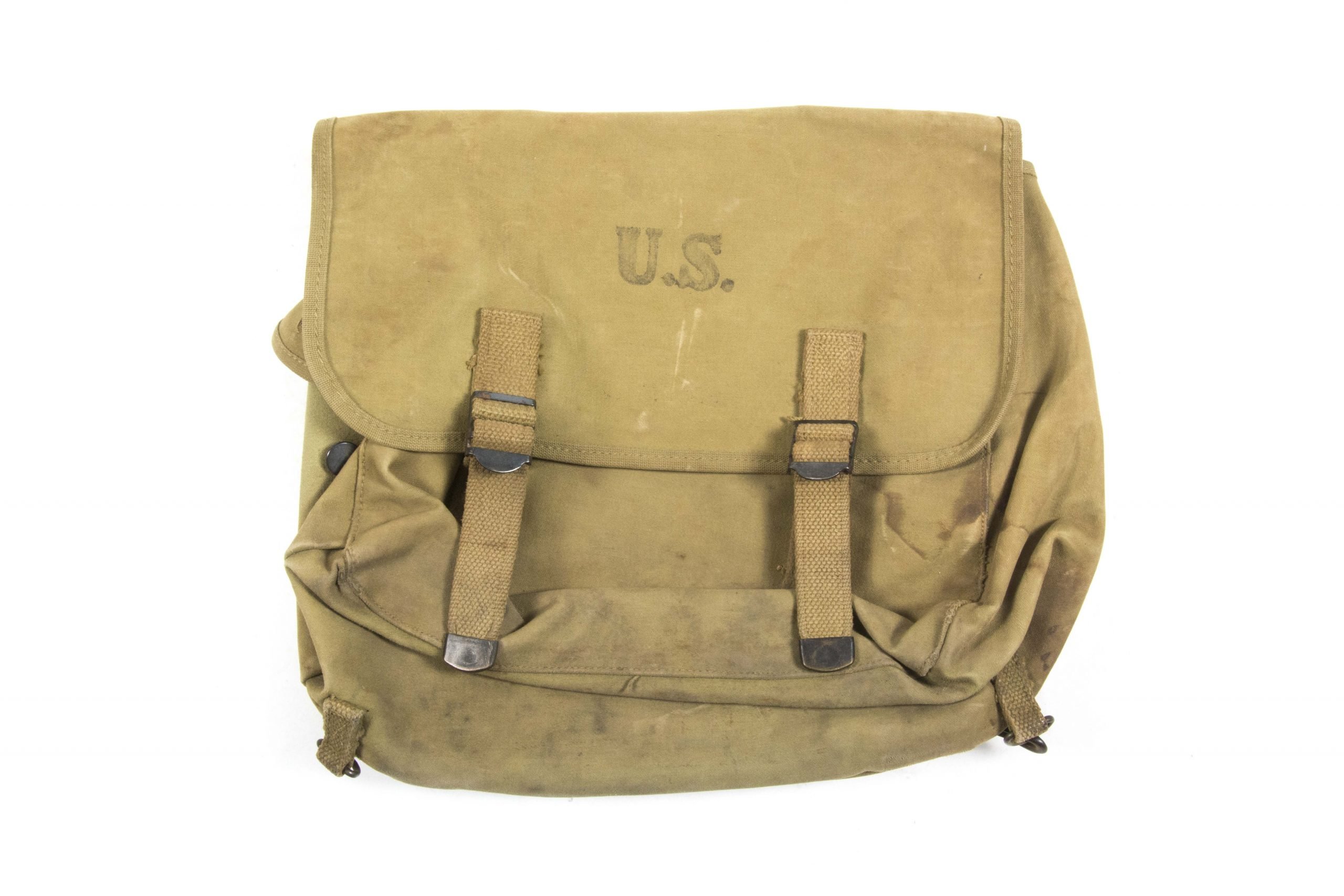 Rubberized US M1936 musette bag marked Atlas Mfg. Co. 1942 — image 4