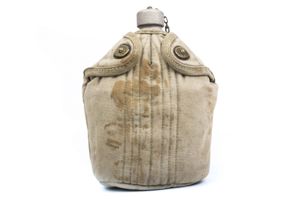 US canteen marked M.A. Co. 1941