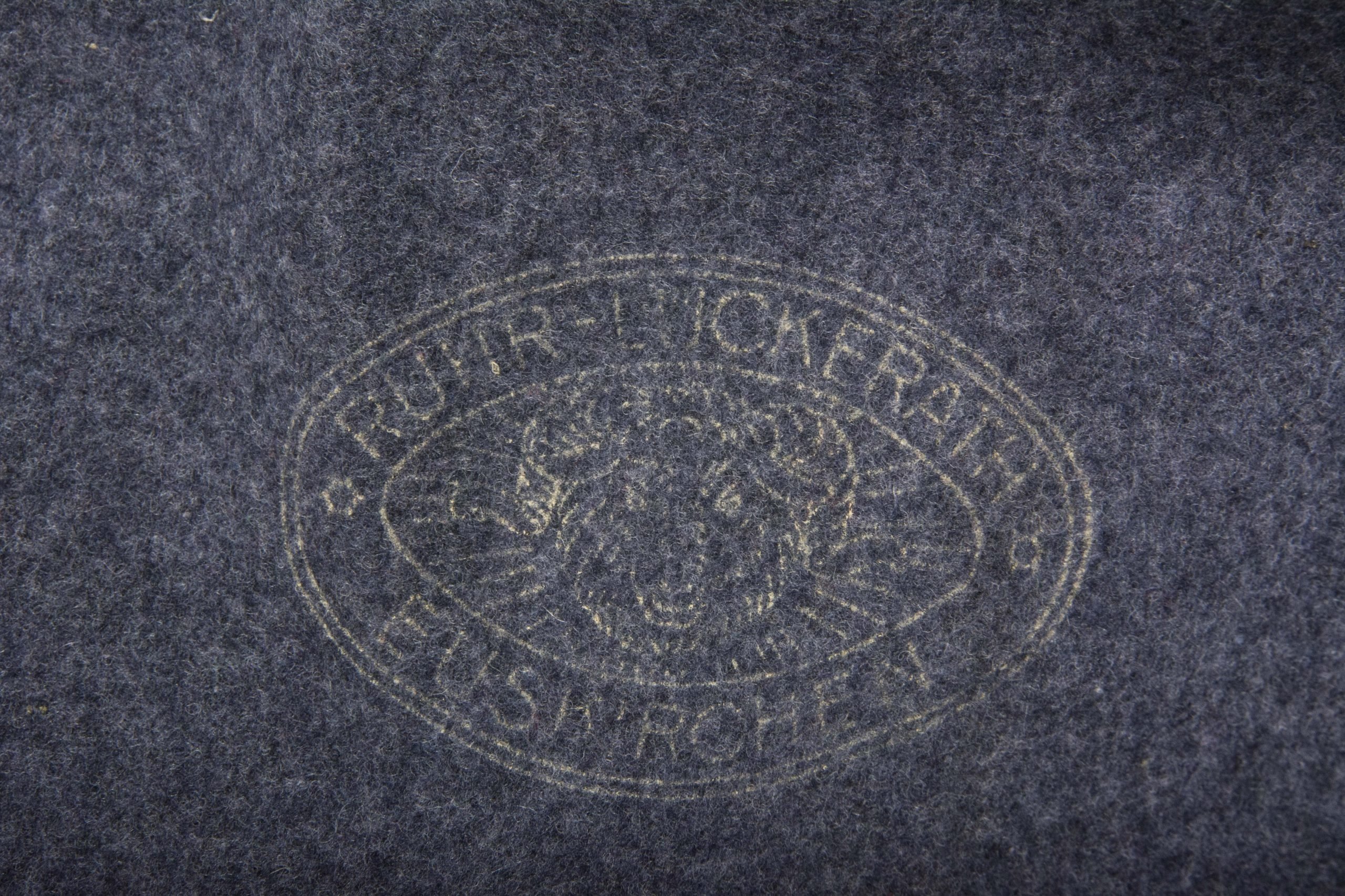 Luftwaffe M40 mantel made by Erich Cramer K.-G. marked L.B.A. 3.41 — image 2