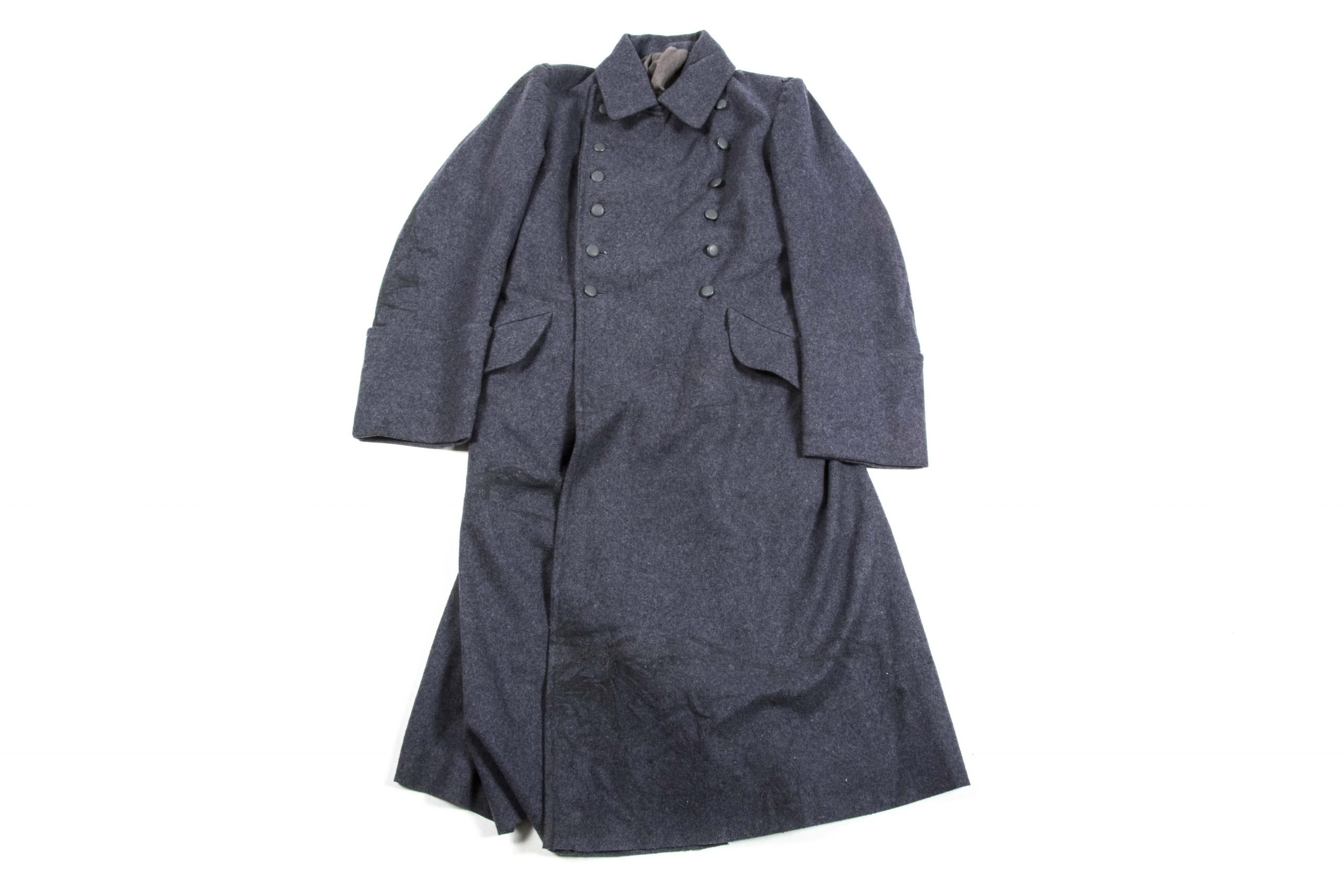 Luftwaffe M40 mantel made by Erich Cramer K.-G. marked L.B.A. 3.41 — image 3