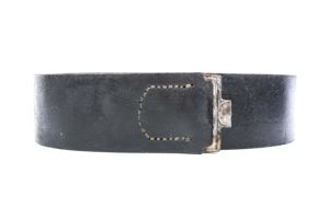 Early hidden stitch equipment belt