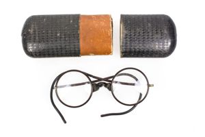 Period glasses
