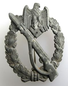 REPAIRED INFANTRY ASSAULT BADGE
