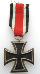 2nd CLASS IRON CROSS ROUND 3 VARIANT