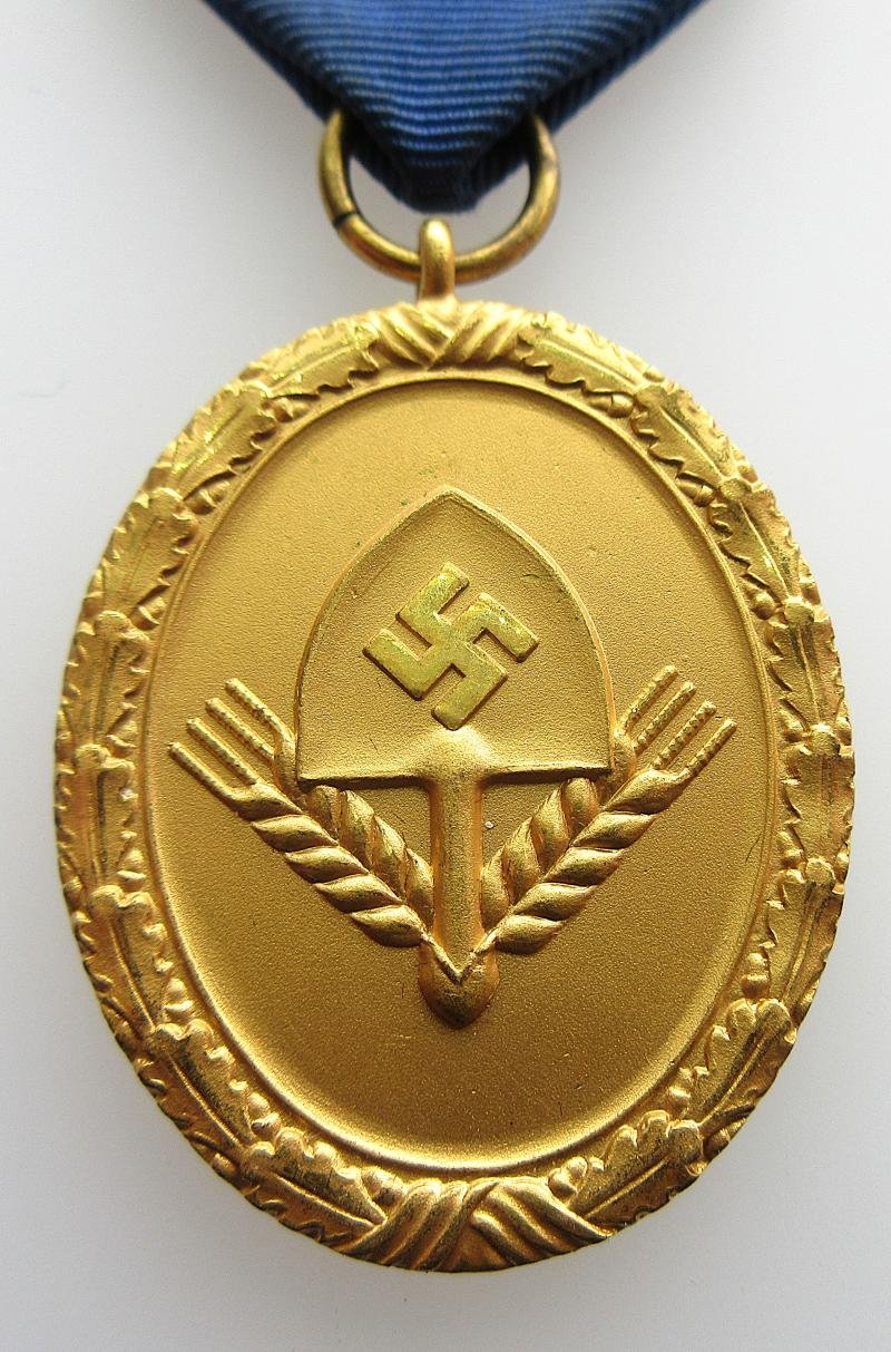 Gold Grade RAD SERVICE MEDAL — image 3