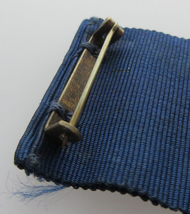 Gold Grade RAD SERVICE MEDAL — image 5