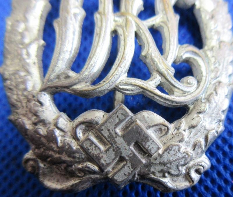 SILVER GRADE DRL SPORTS BADGE — image 3