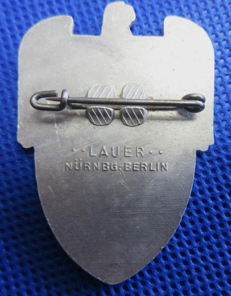 1936 DAY BADGE/TINNIE — image 2