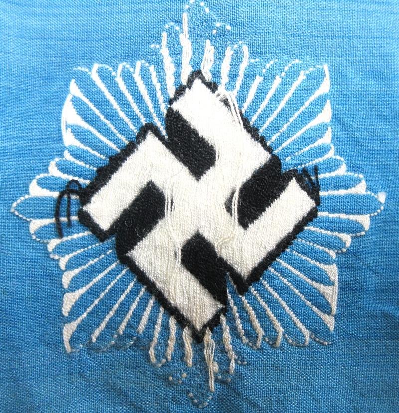 LUFTSCHUTZ ARMBAND — image 4