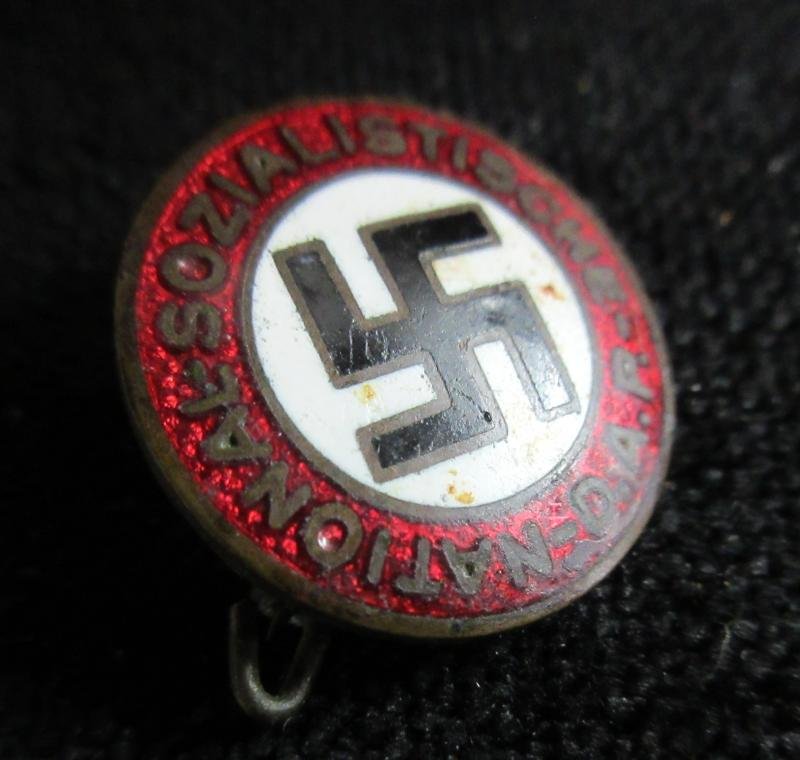 RARE 18mm NSDAP PARTY BADGE — image 3