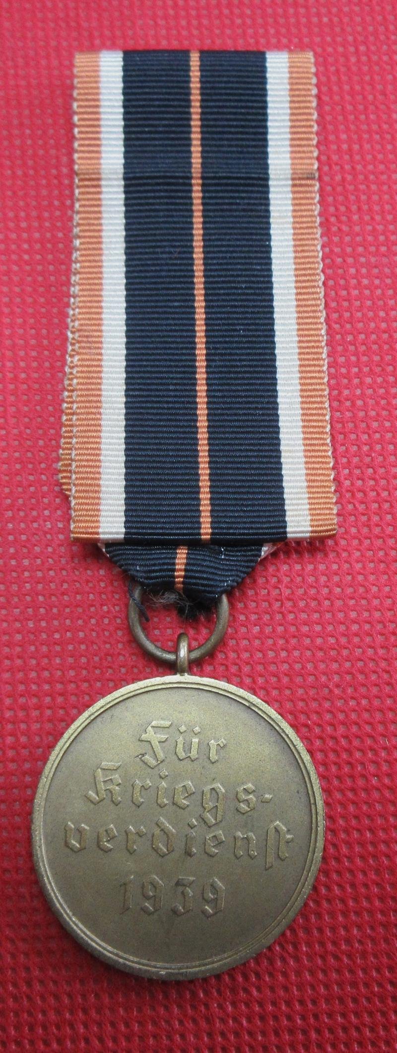 WAR MERIT MEDAL — image 2